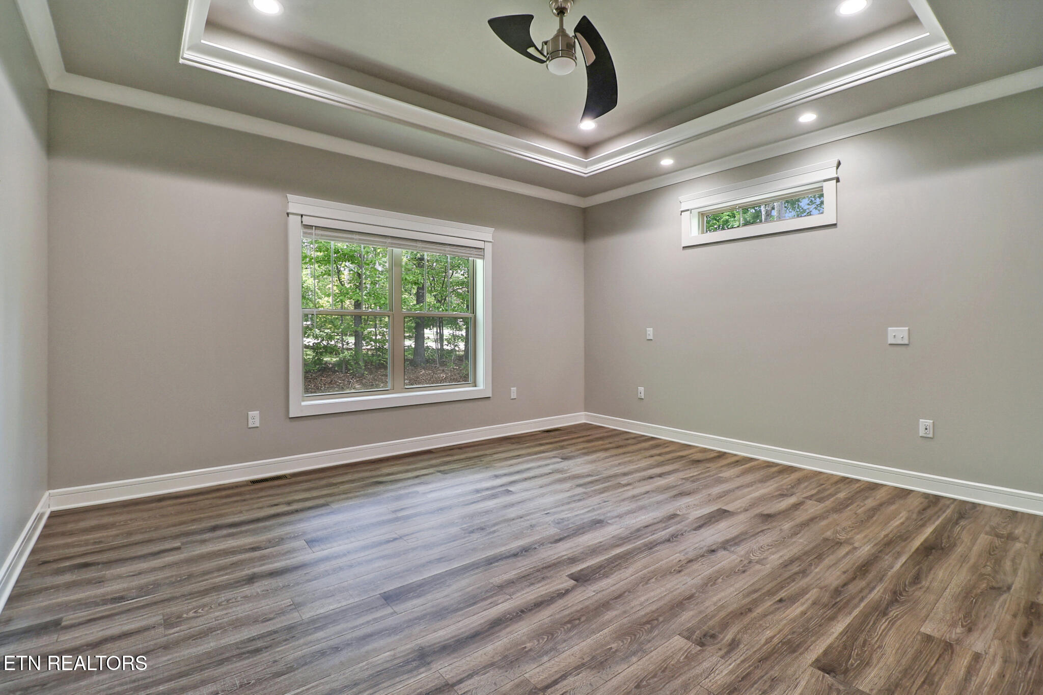 10 King John Lane Crossville TN 38558