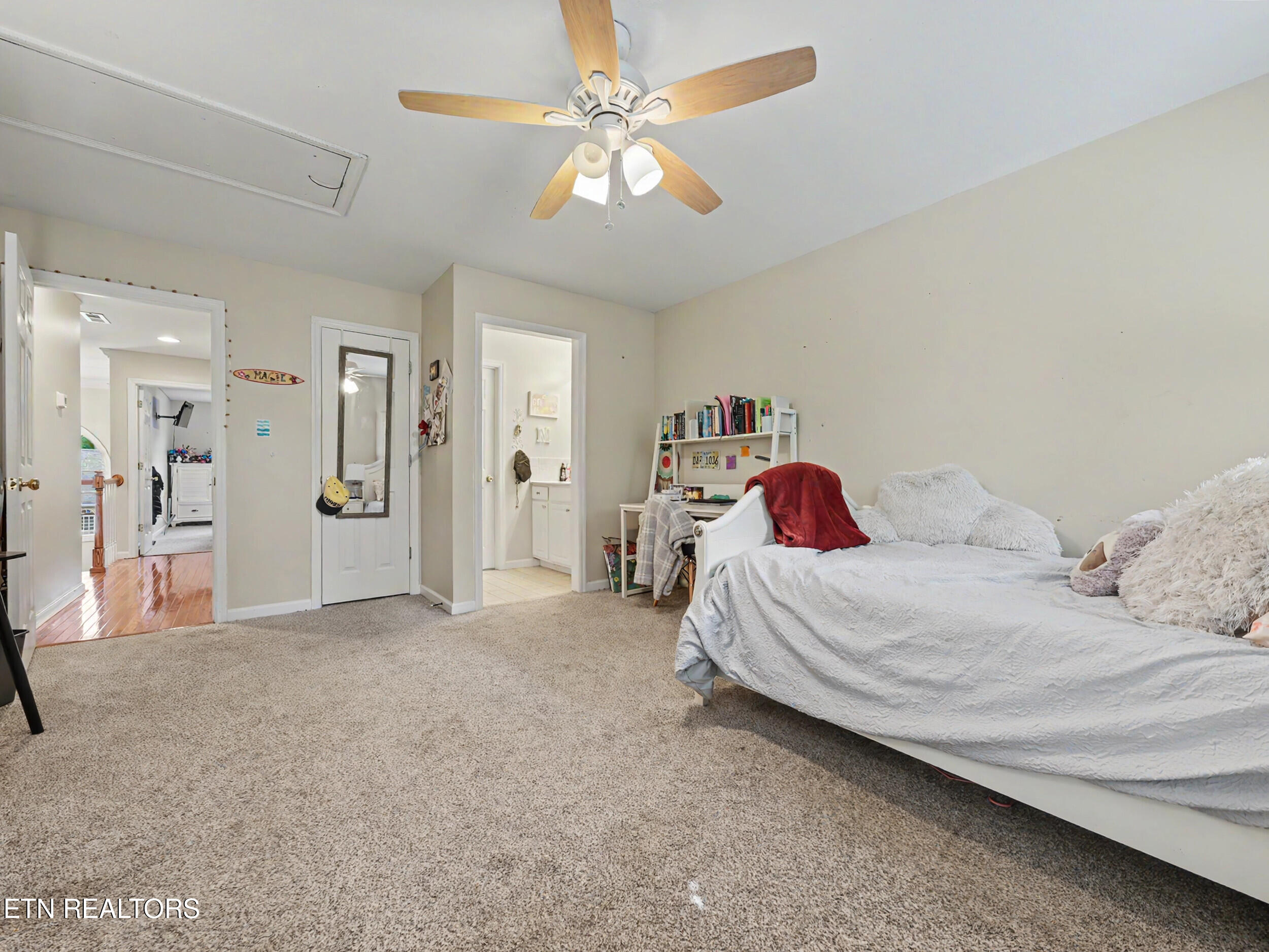 607 Valley Hill Lane Knoxville TN 37922