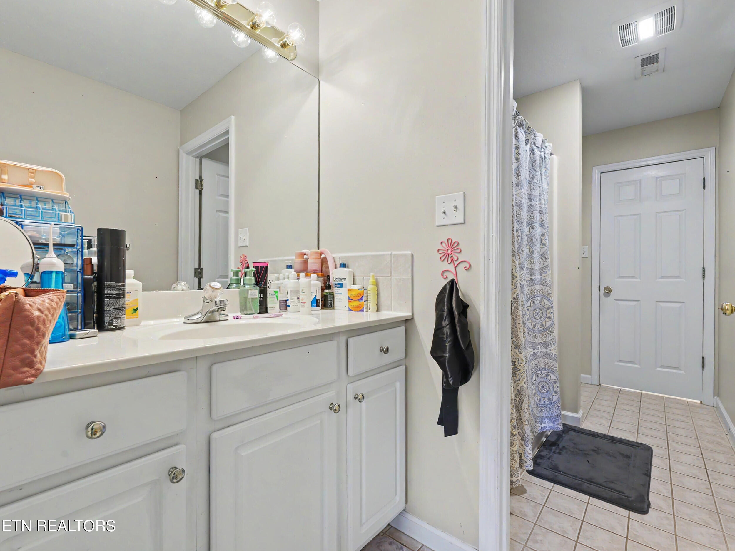 607 Valley Hill Lane Knoxville TN 37922