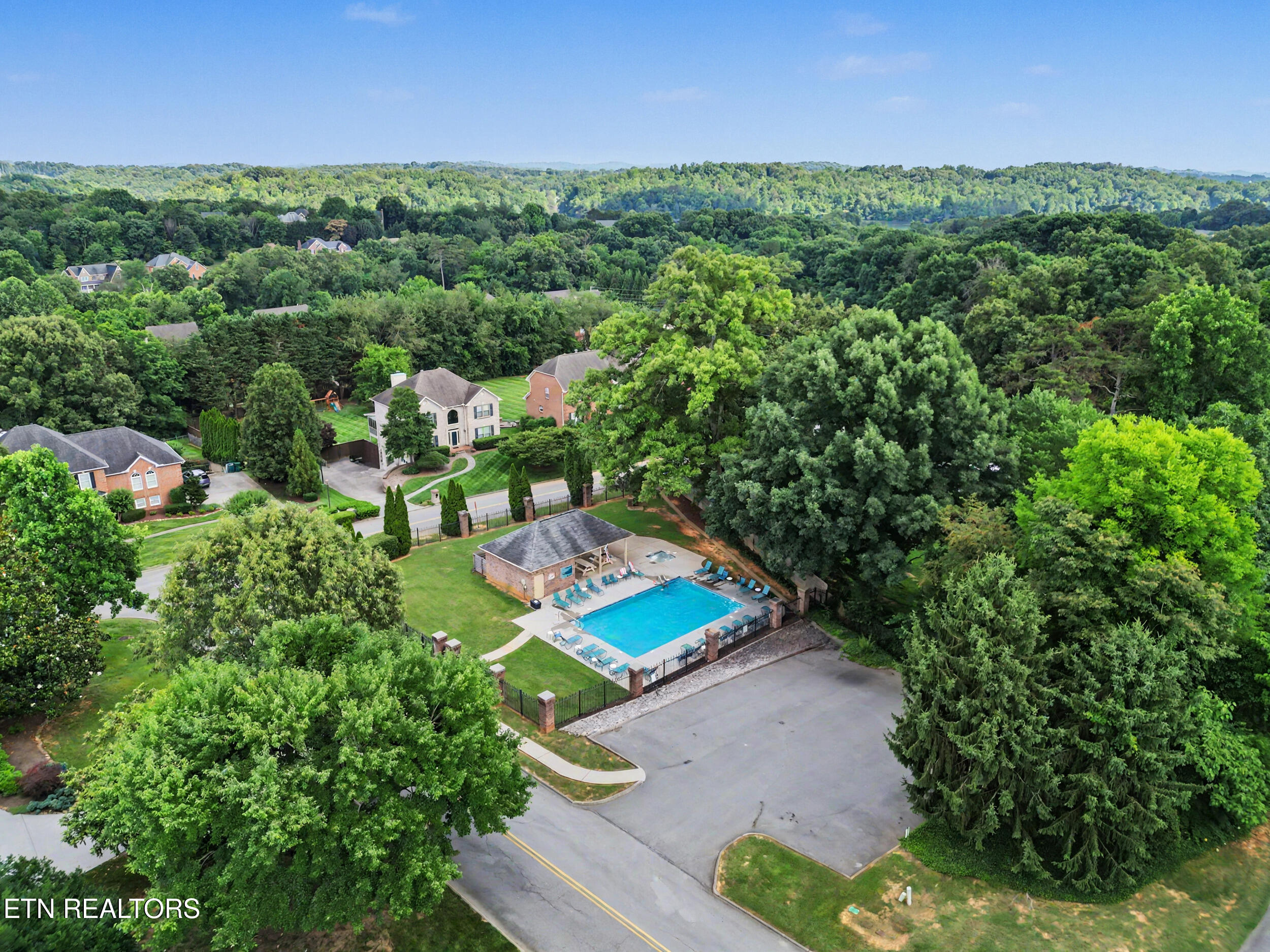 607 Valley Hill Lane Knoxville TN 37922