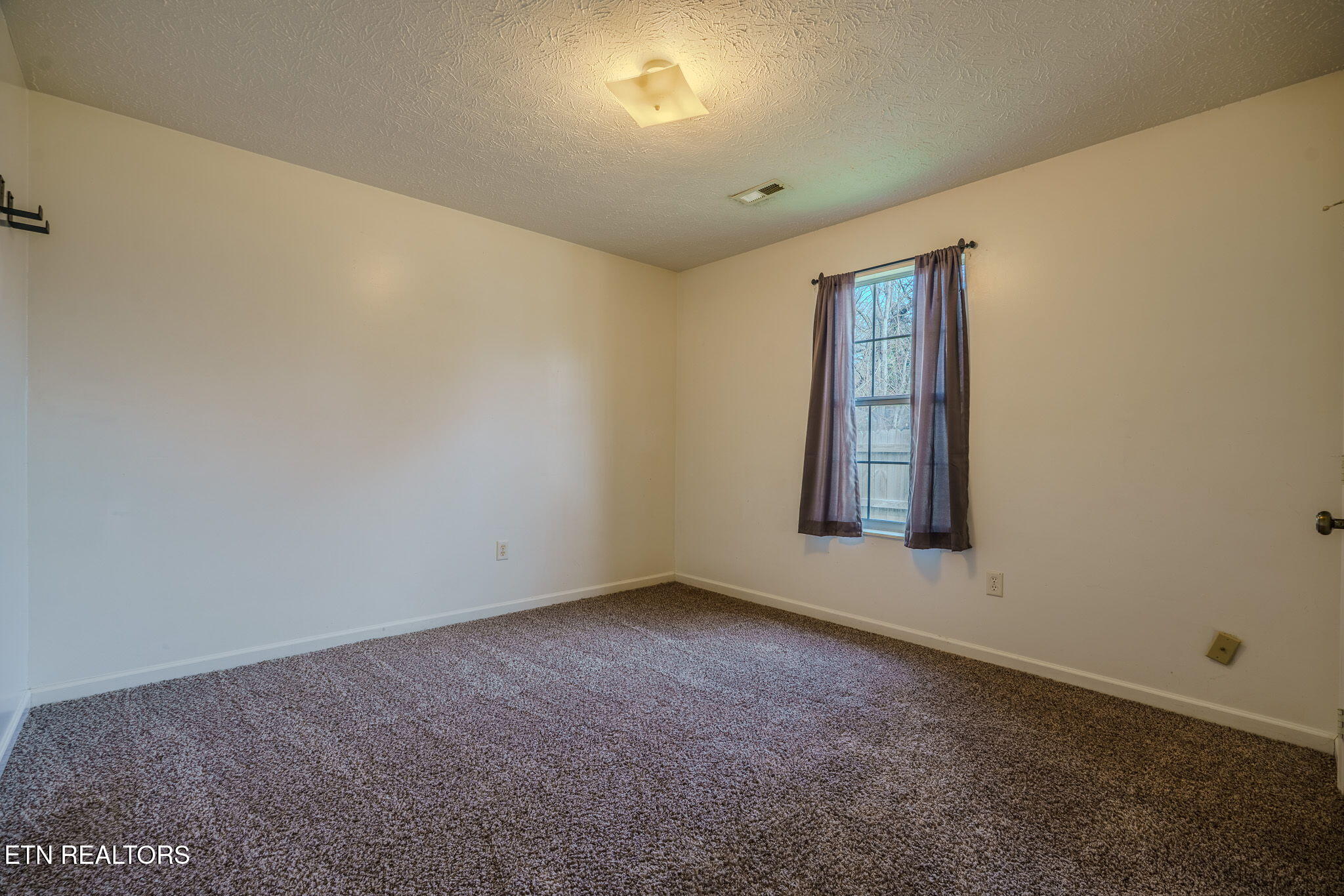2605 Louise Avenue Knoxville TN 37914