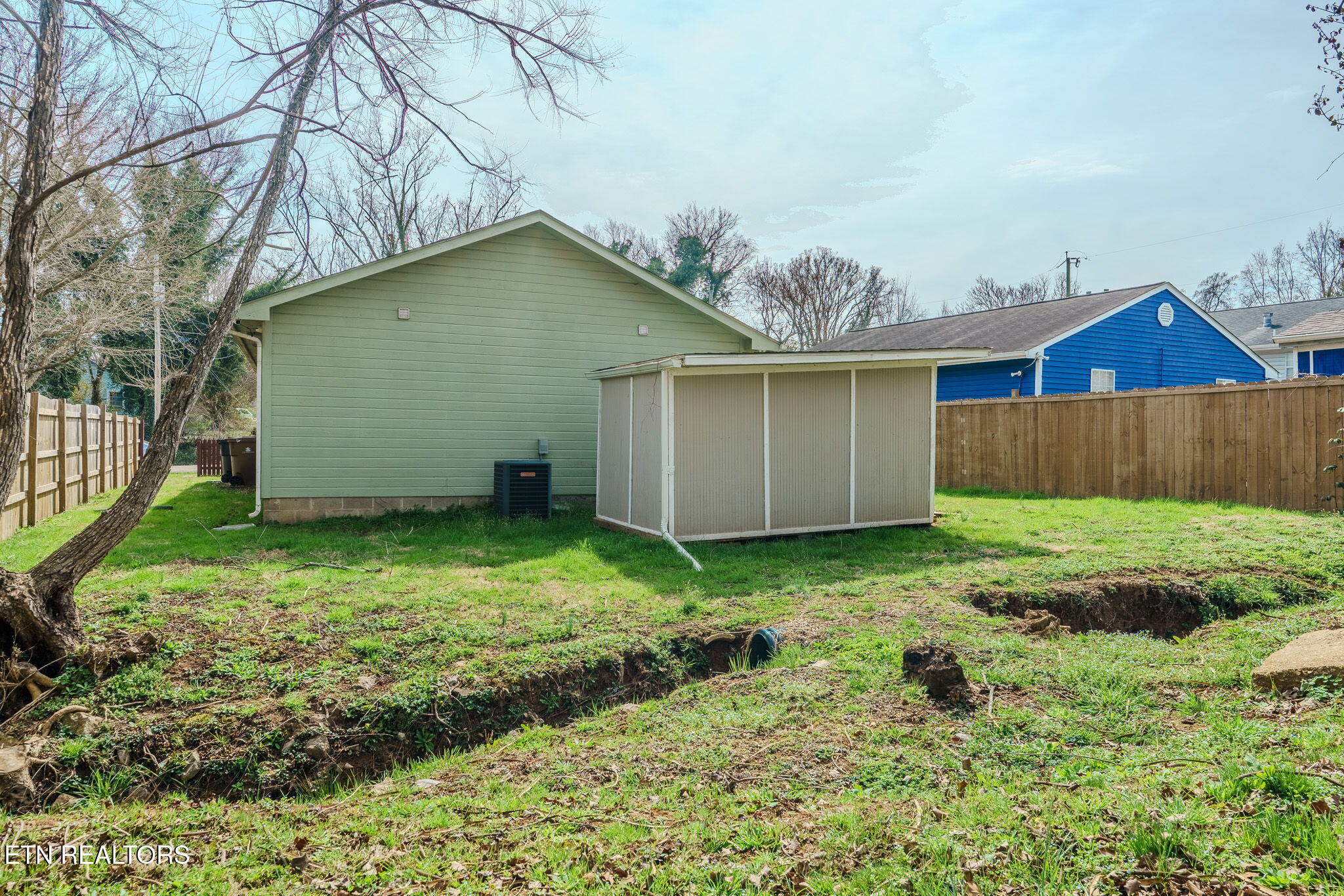 2605 Louise Avenue Knoxville TN 37914
