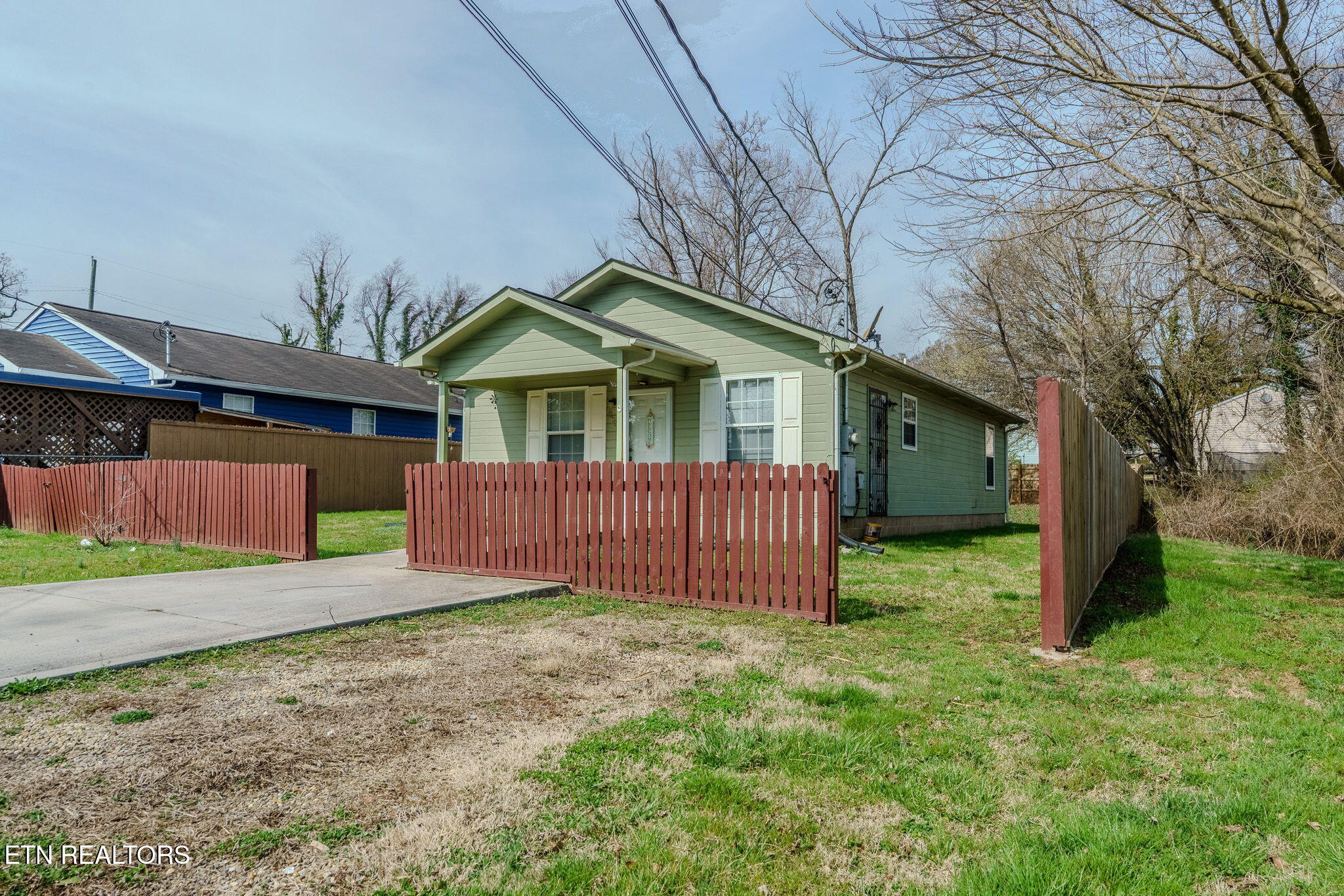 2605 Louise Avenue Knoxville TN 37914