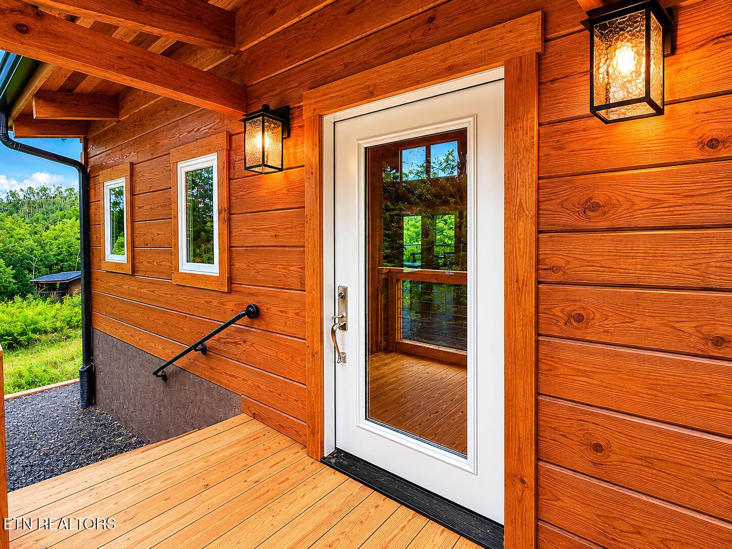 2323 Headrick Lead Sevierville TN 37862