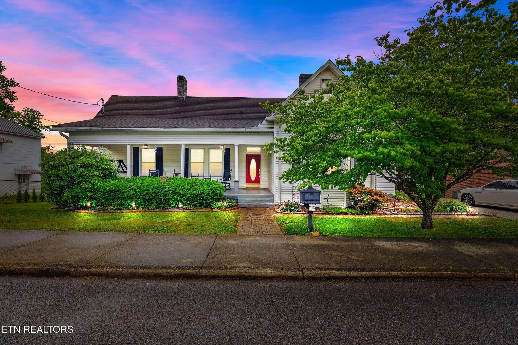 719 Medaris Street Clinton TN 37716