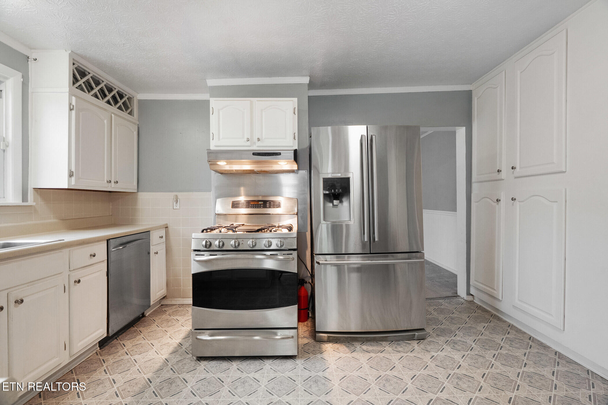719 Medaris Street Clinton TN 37716