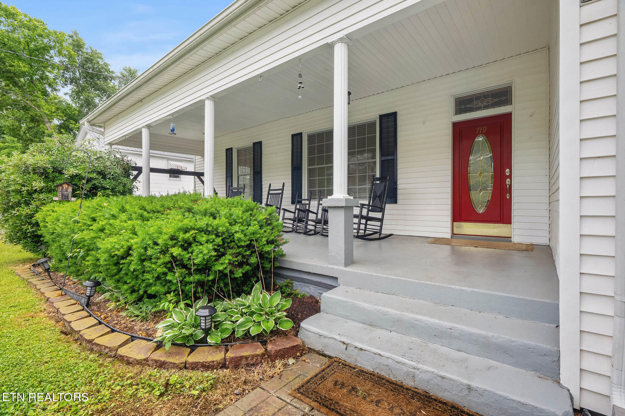 719 Medaris Street Clinton TN 37716