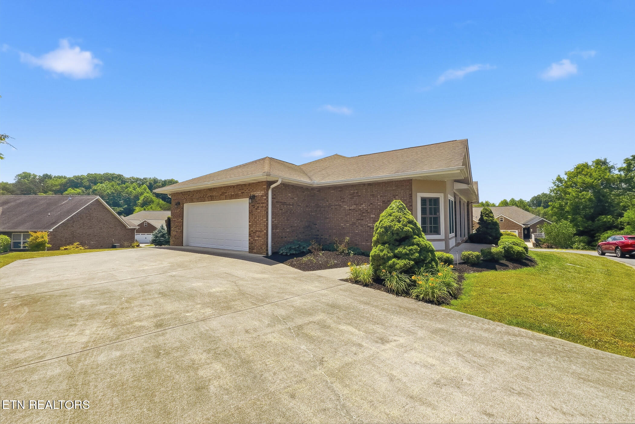 2119 Zion Drive Sevierville TN 37862
