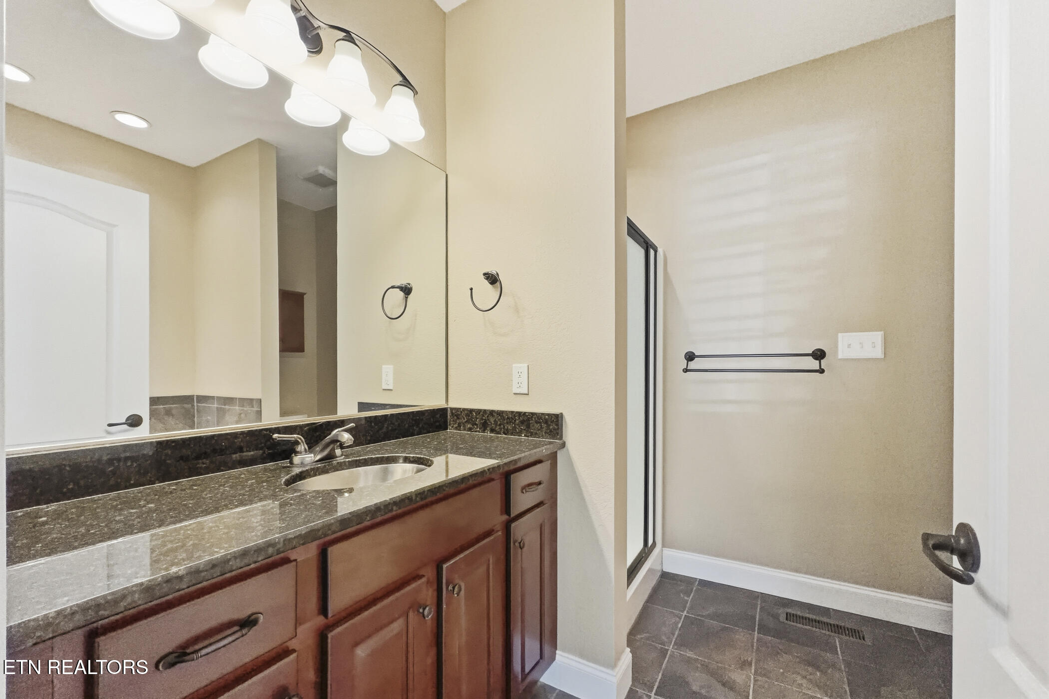 2119 Zion Drive Sevierville TN 37862