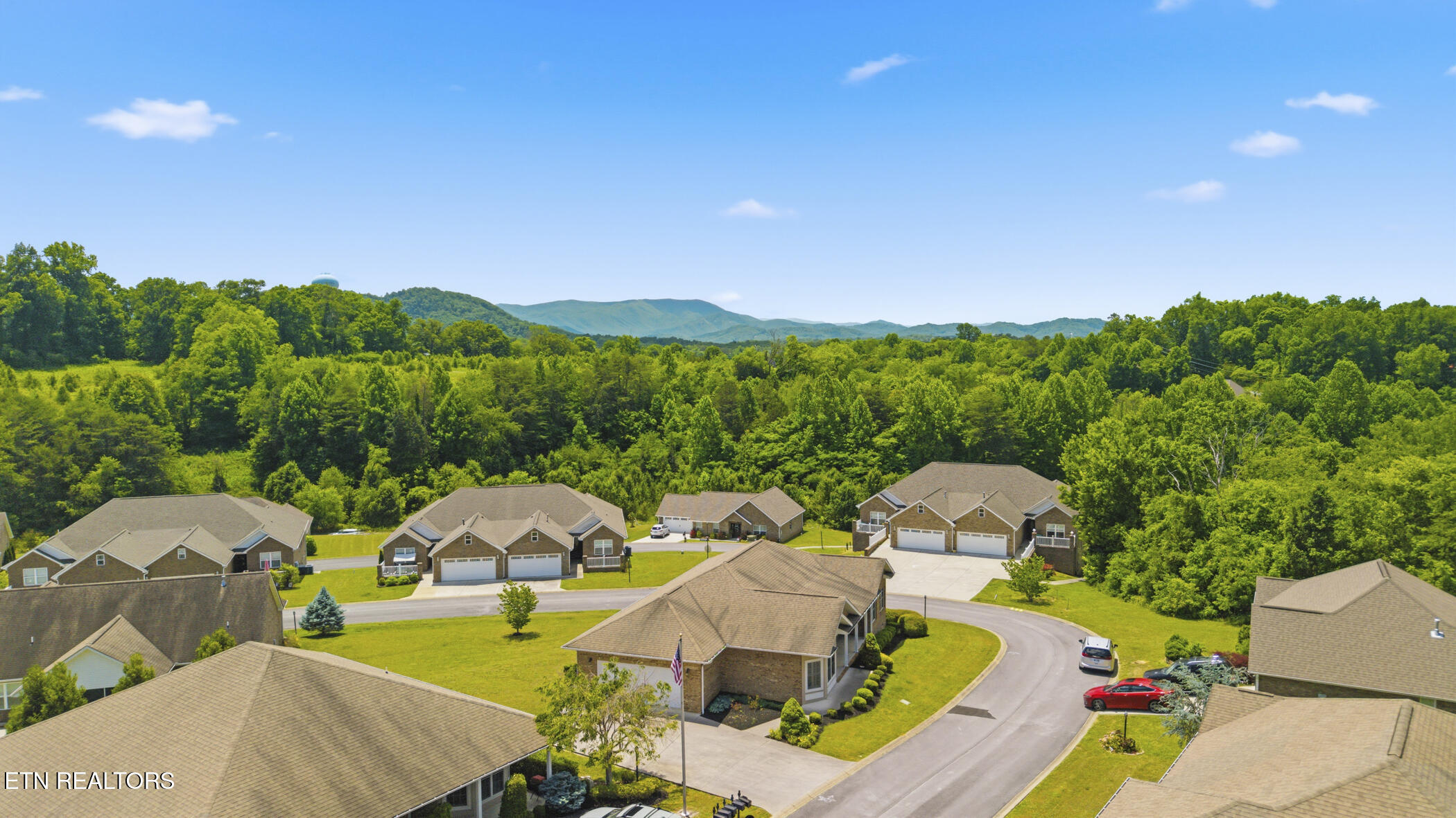 2119 Zion Drive Sevierville TN 37862