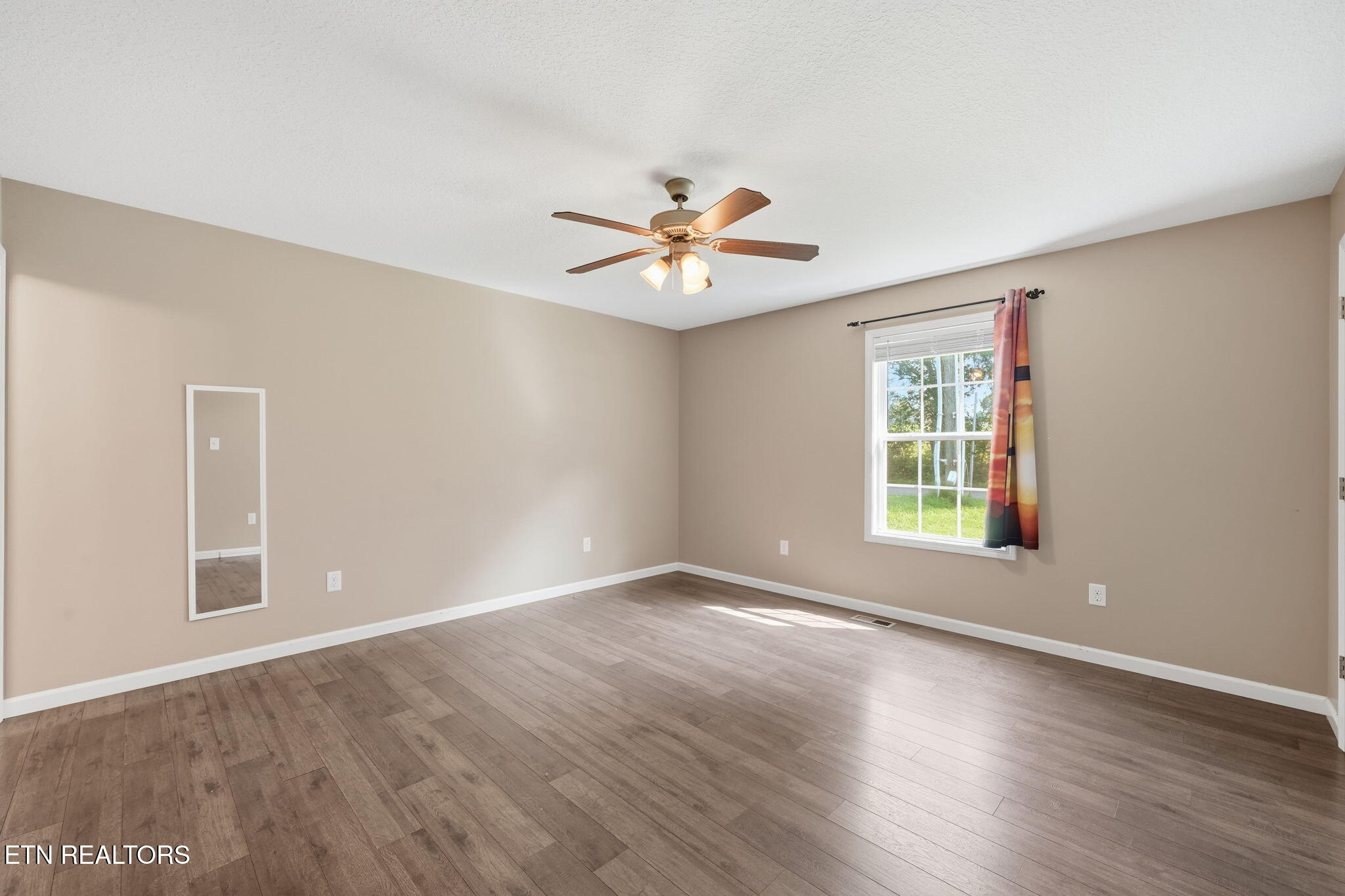 137 Raccoon Valley Road Maynardville TN 37807