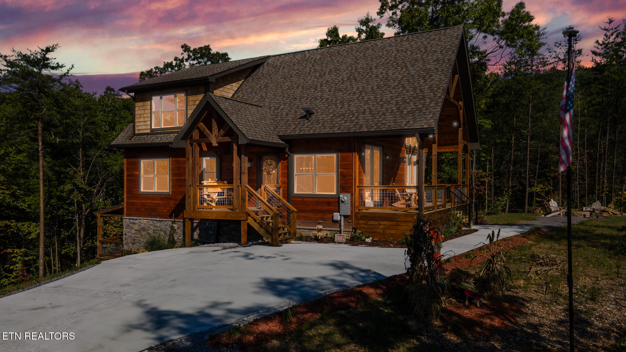 4385 Chamberlain Lane Sevierville TN 37862