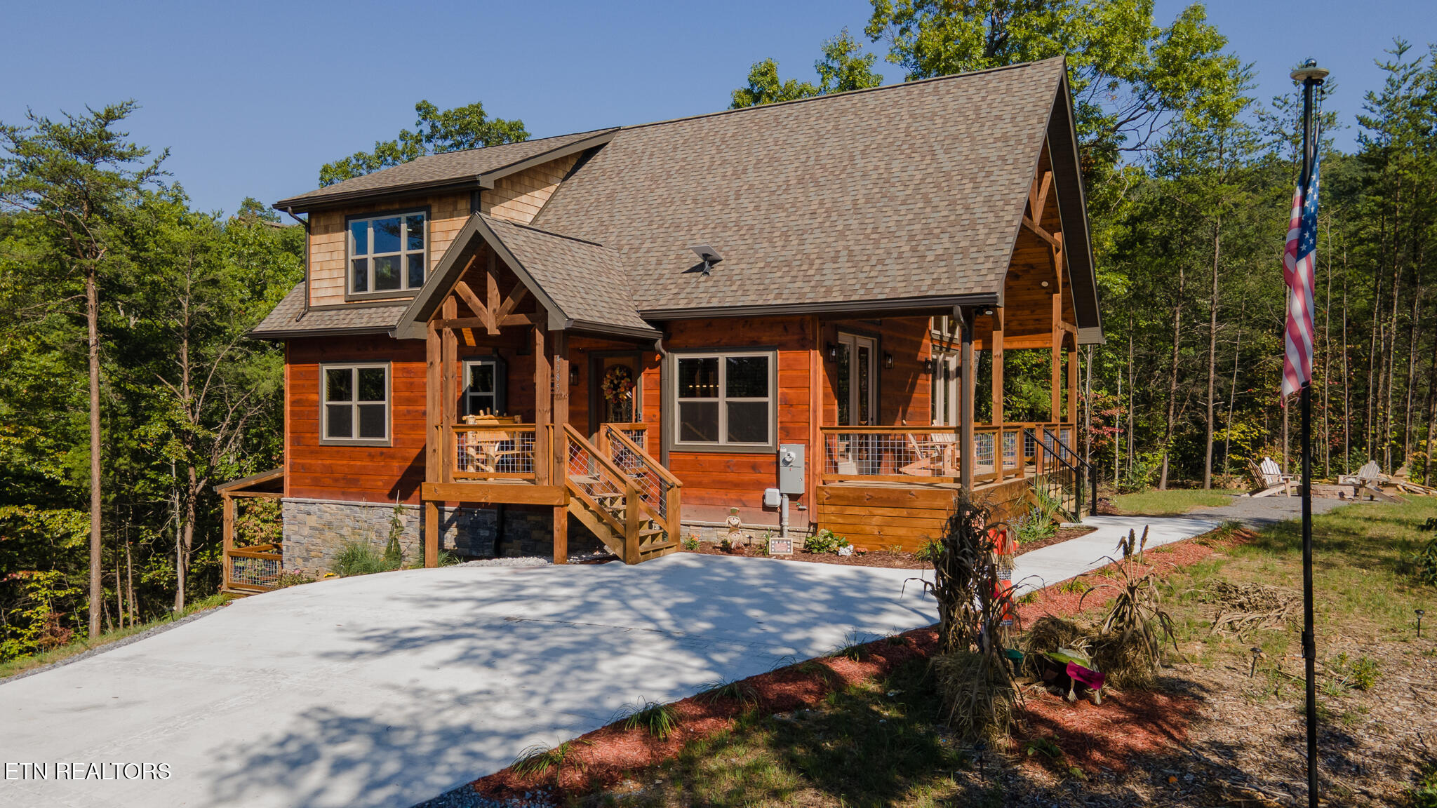 4385 Chamberlain Lane Sevierville TN 37862
