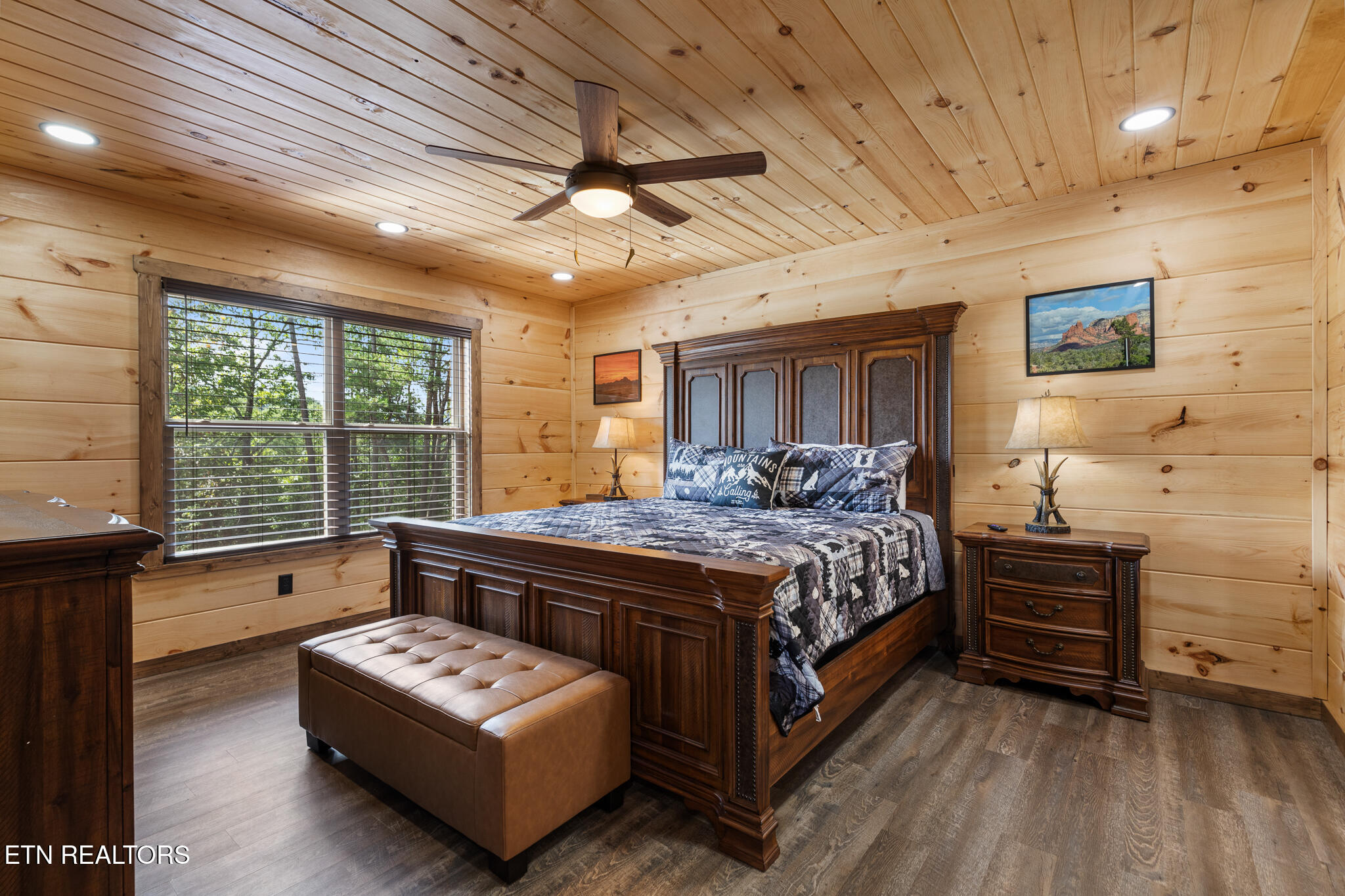 4385 Chamberlain Lane Sevierville TN 37862