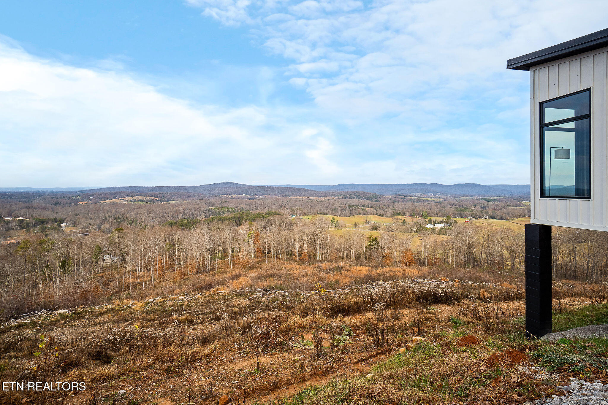 431 Bald Knob Mountain And Cumming Doyle TN 38559