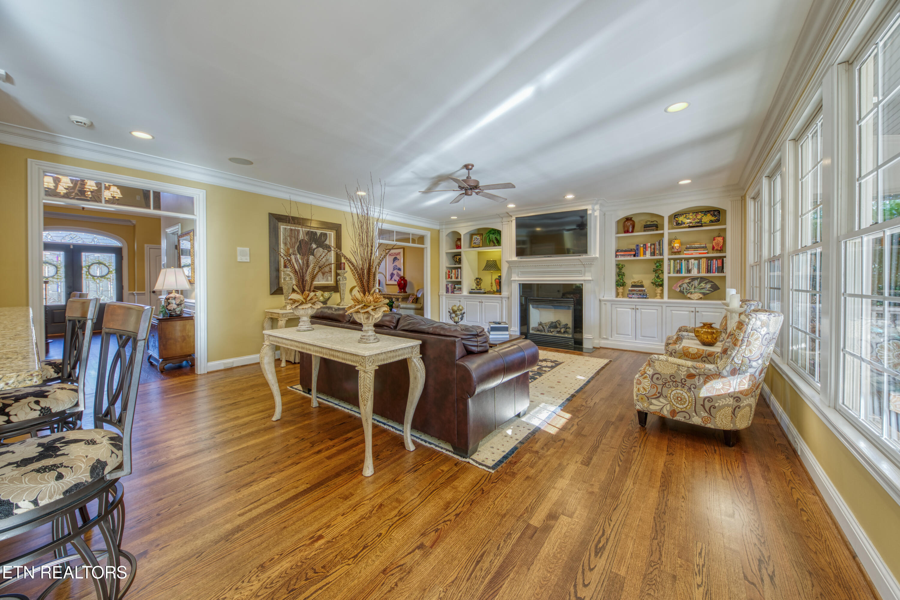 1837 Regents Park Road Knoxville TN 37922