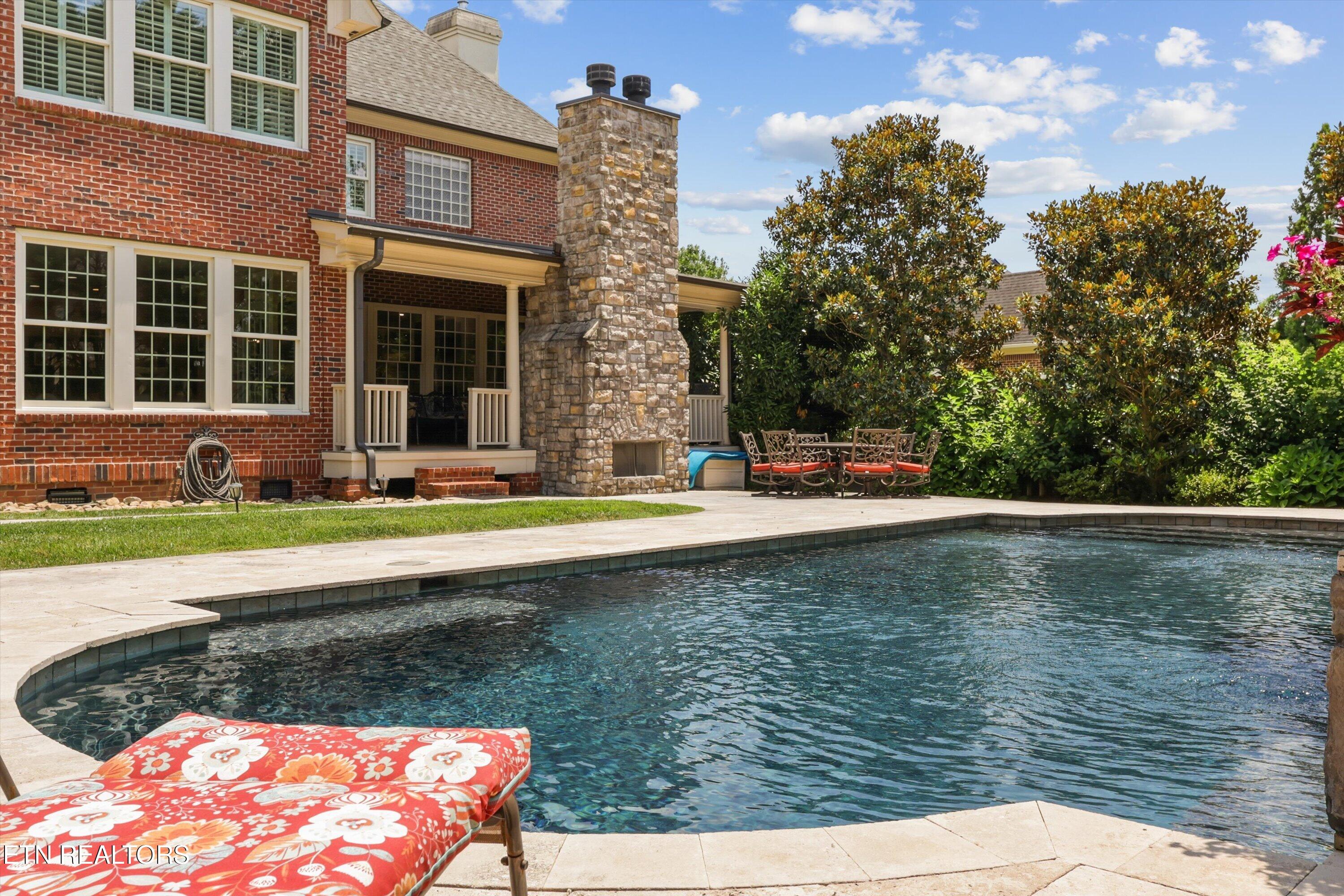 1837 Regents Park Road Knoxville TN 37922