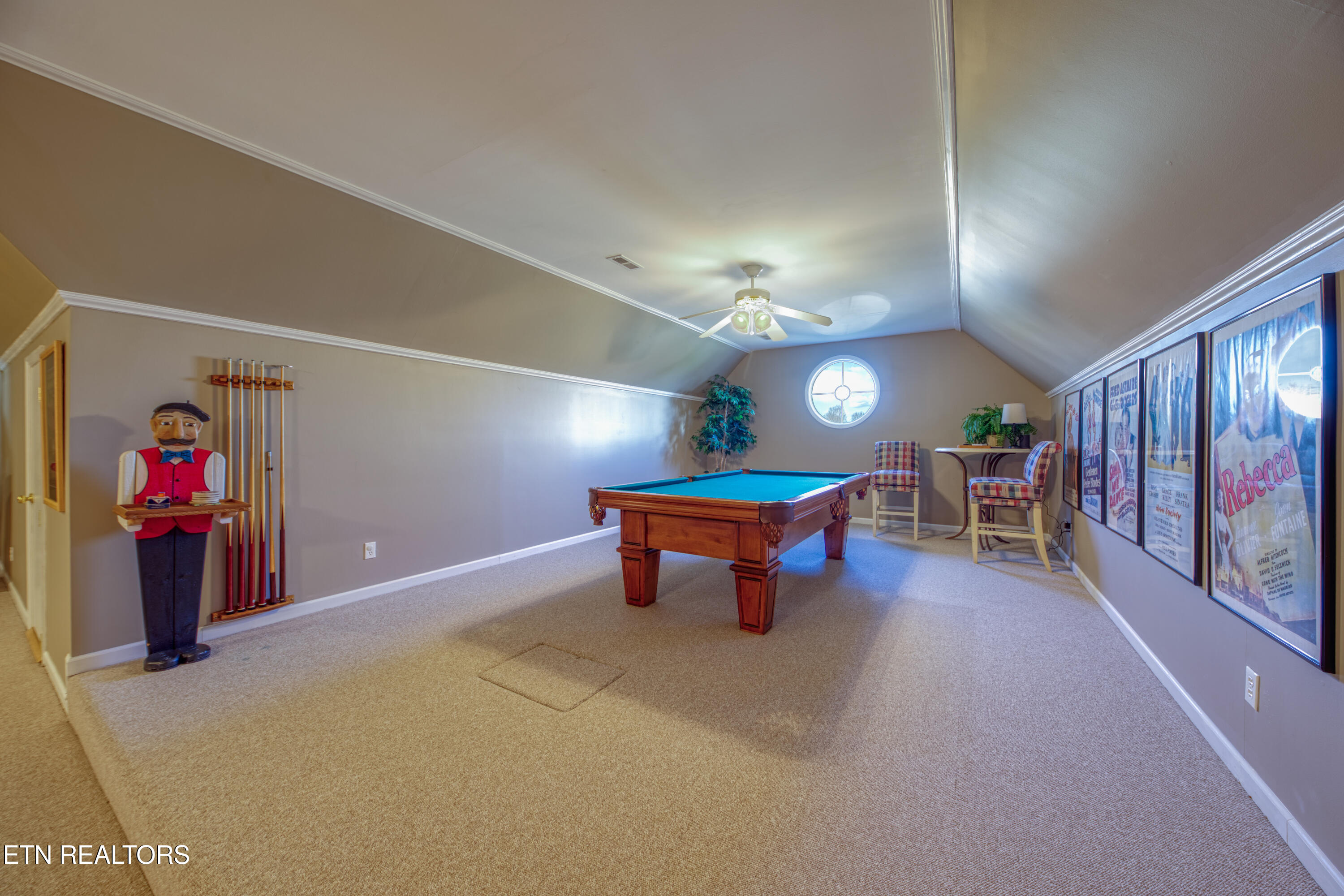 1837 Regents Park Road Knoxville TN 37922