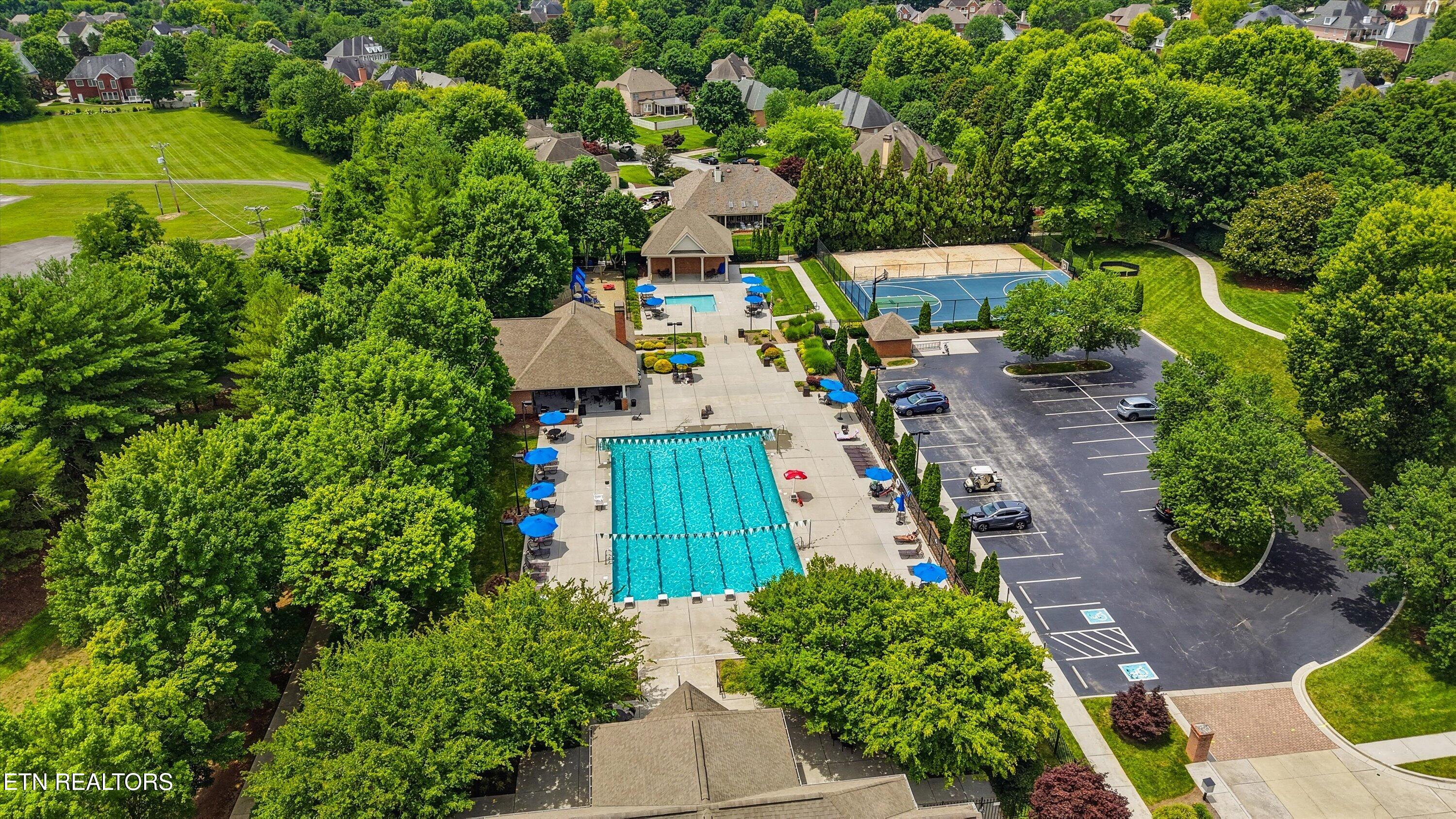 1837 Regents Park Road Knoxville TN 37922
