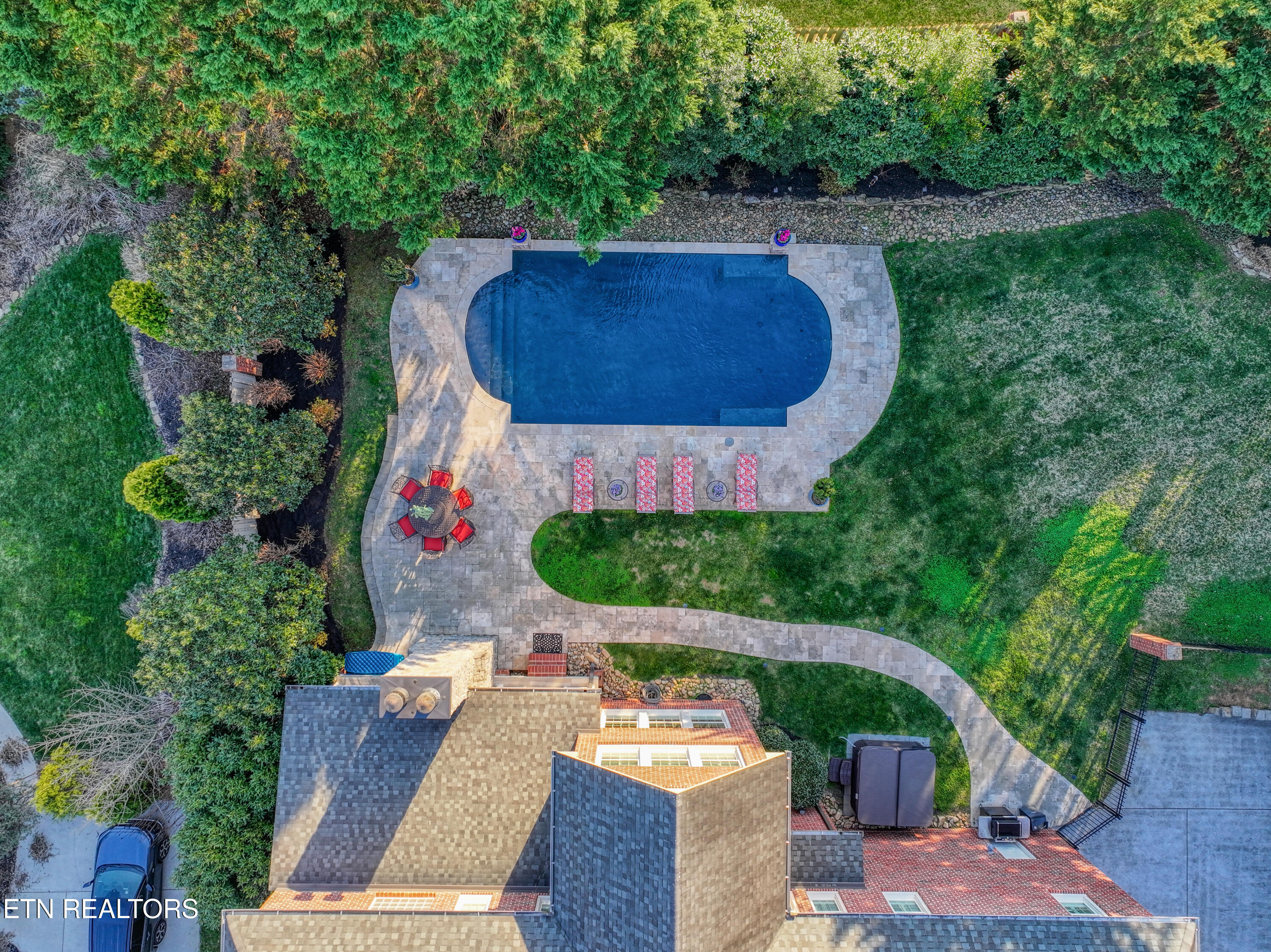 1837 Regents Park Road Knoxville TN 37922