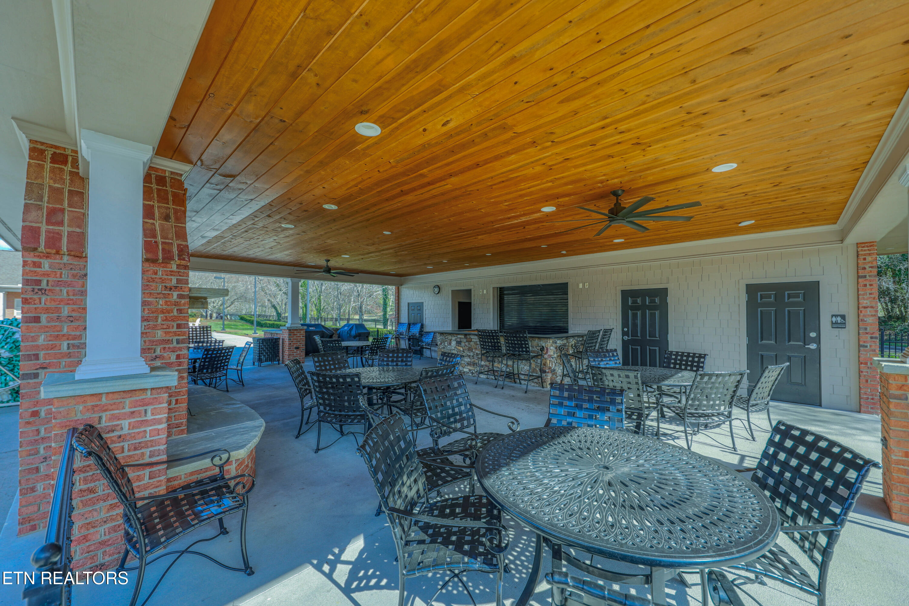 1837 Regents Park Road Knoxville TN 37922