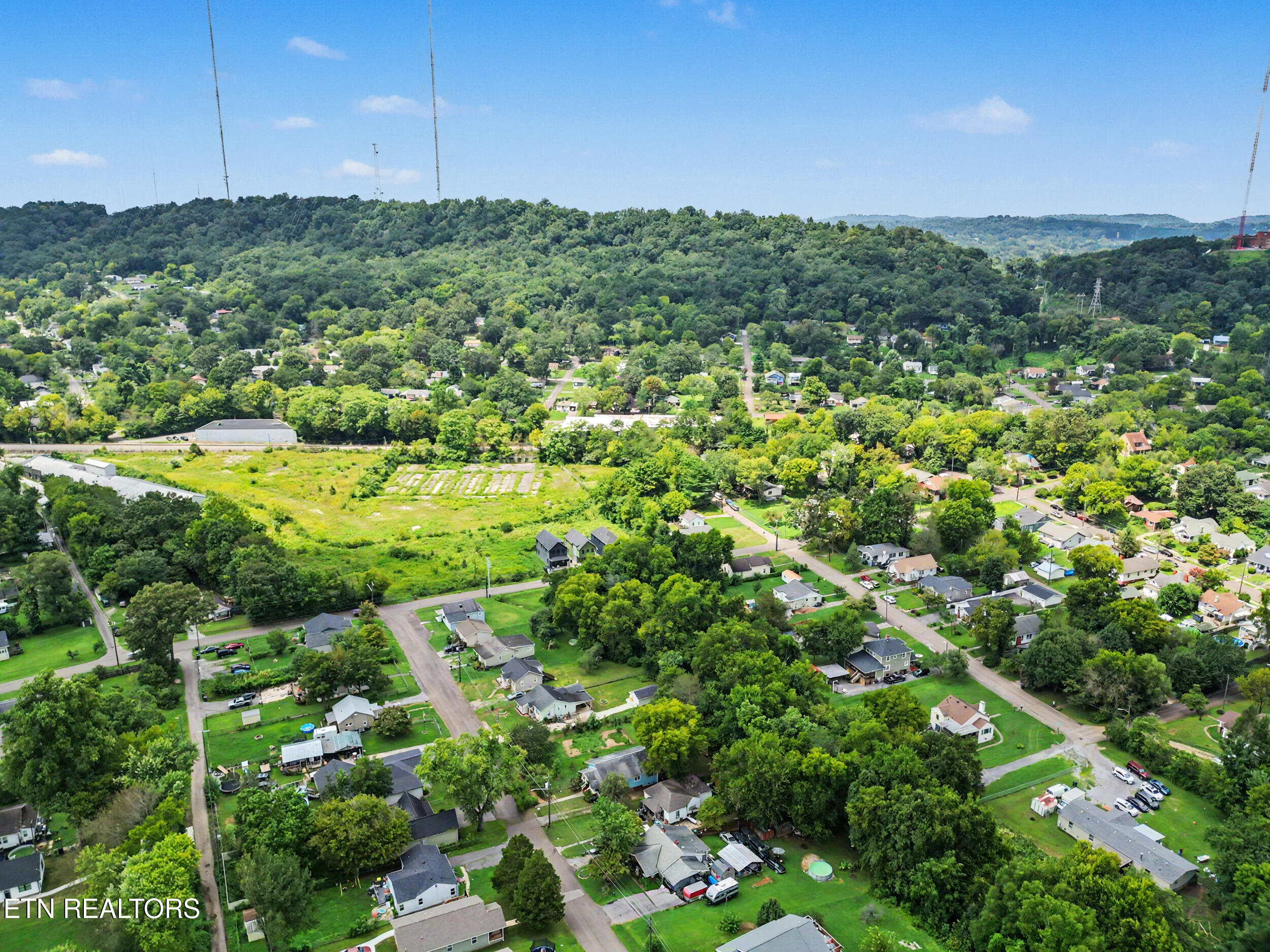 1127 Rider Avenue Knoxville TN 37917