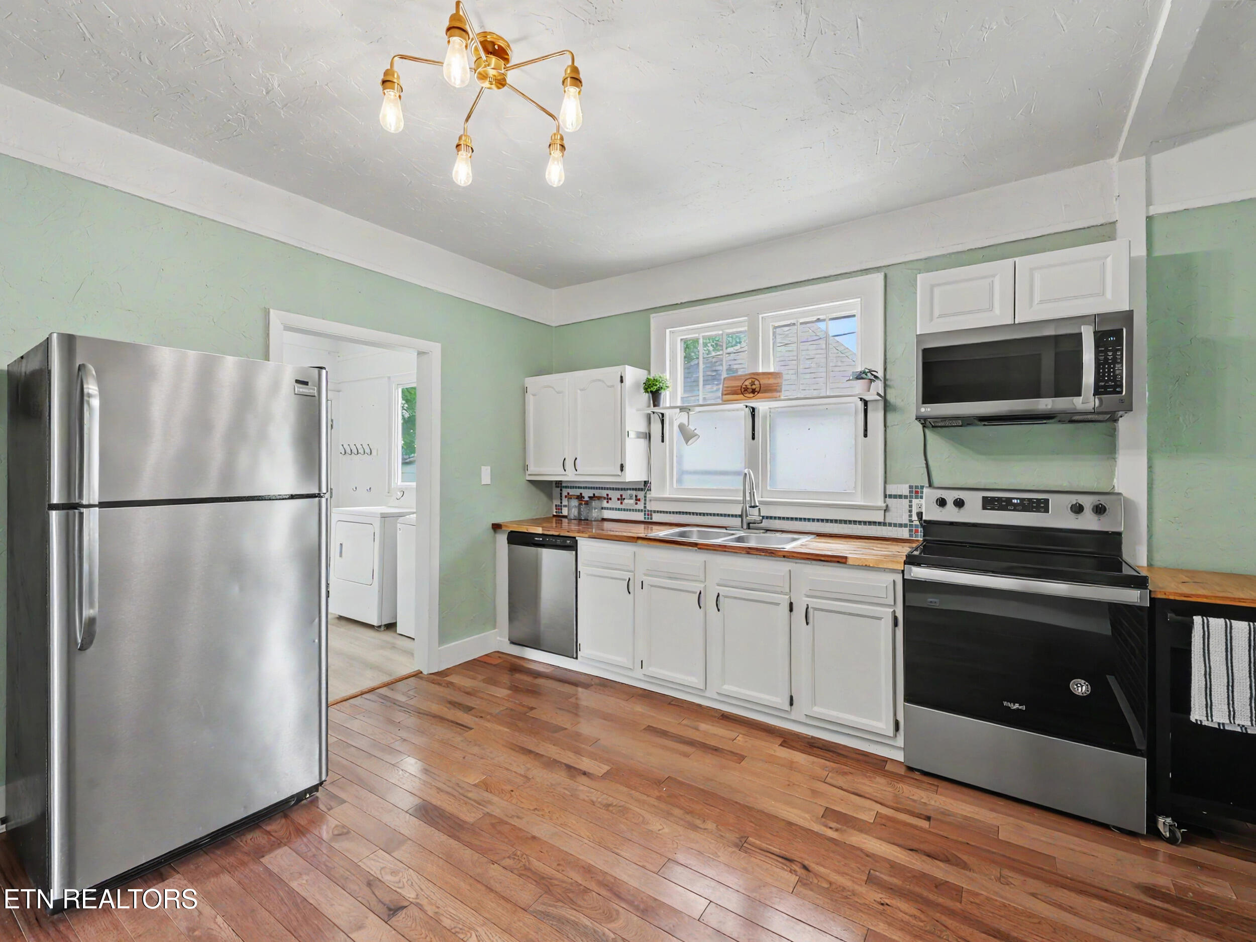 1127 Rider Avenue Knoxville TN 37917
