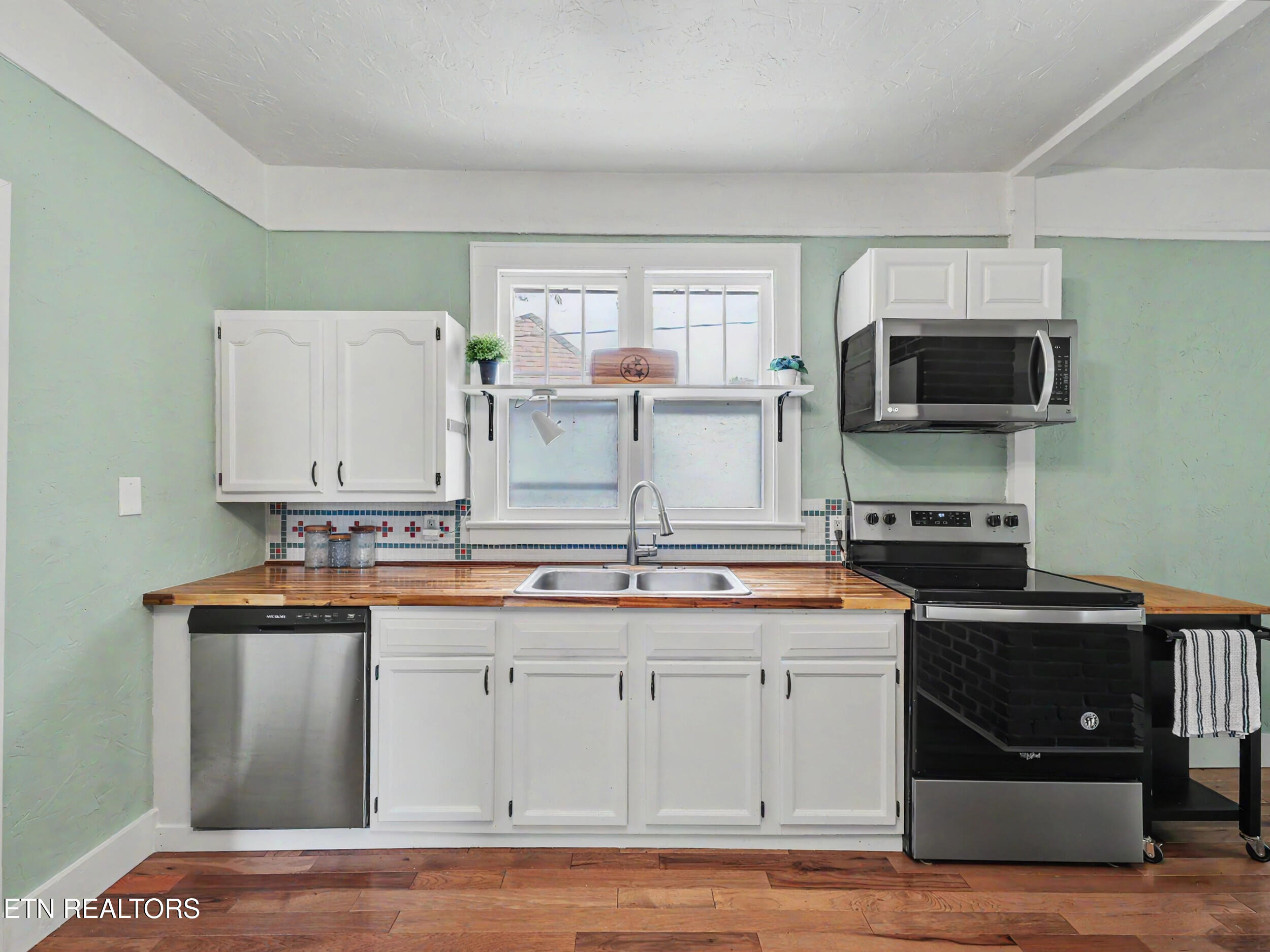 1127 Rider Avenue Knoxville TN 37917