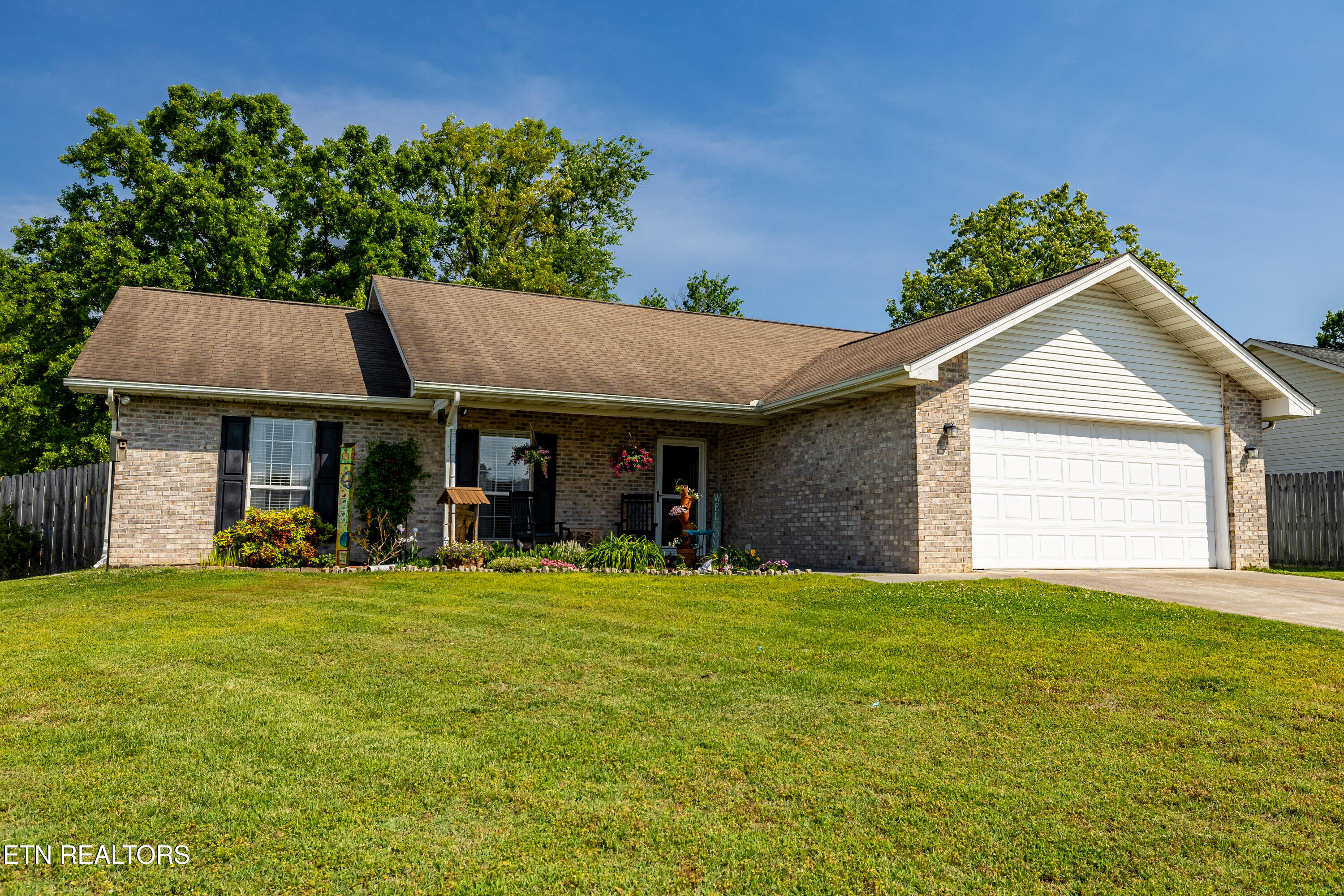 2122 Autumn Oak Circle Maryville TN 37801