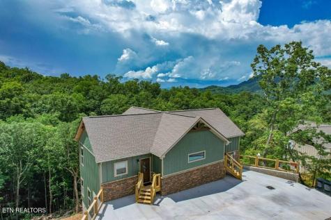 3321 Grouse Ridge Lane Sevierville TN 37862