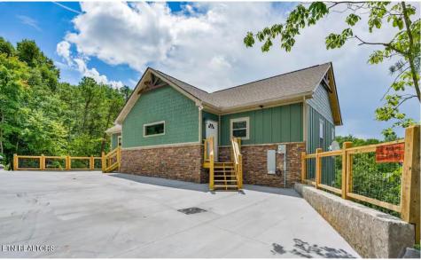 3321 Grouse Ridge Lane Sevierville TN 37862