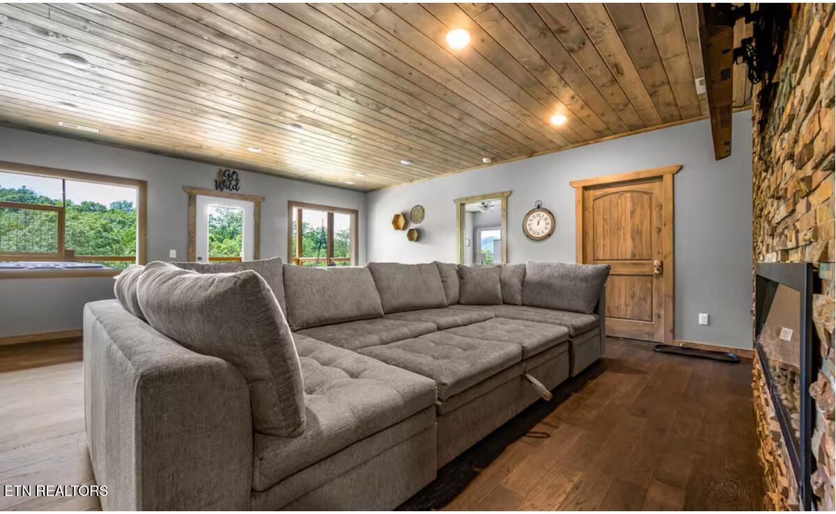 3321 Grouse Ridge Lane Sevierville TN 37862