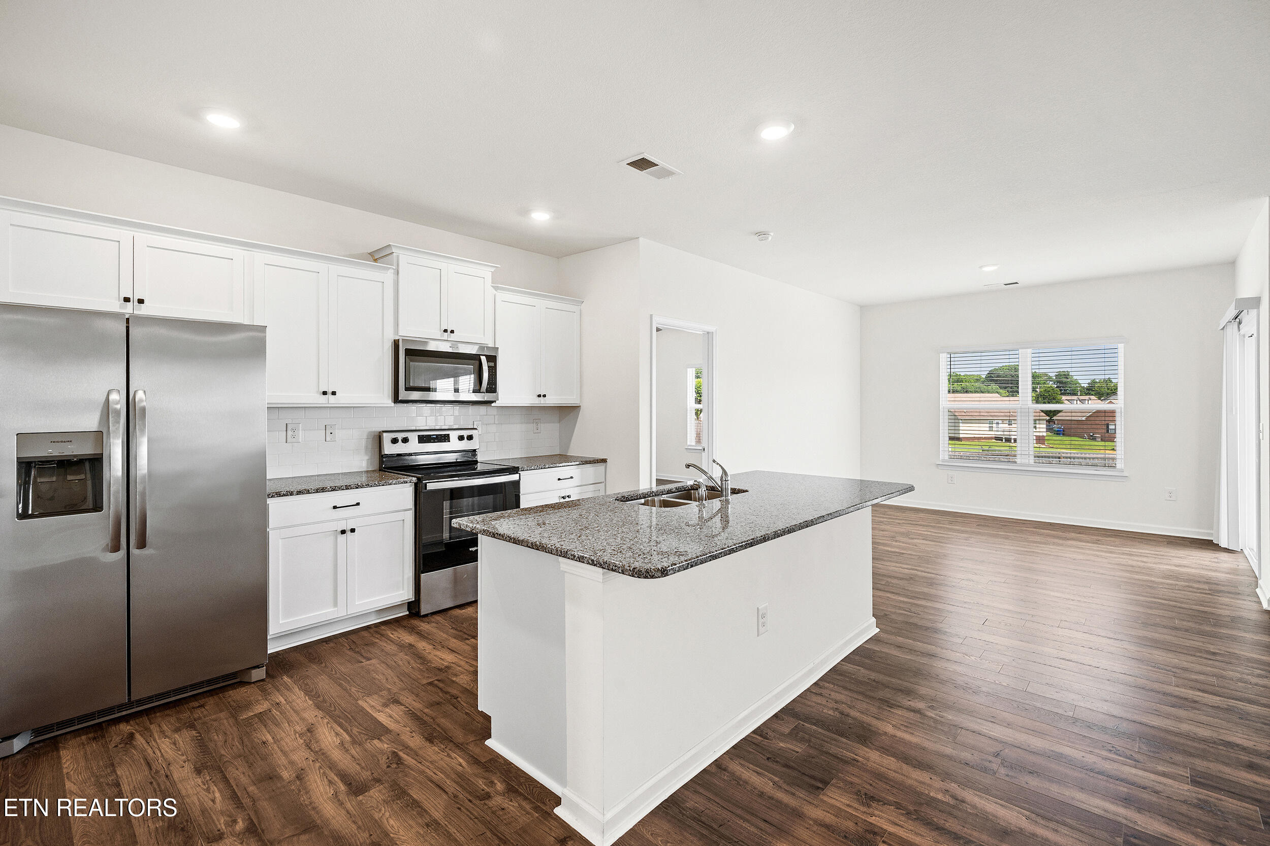 2329 Stream View Lane Morristown TN 37814