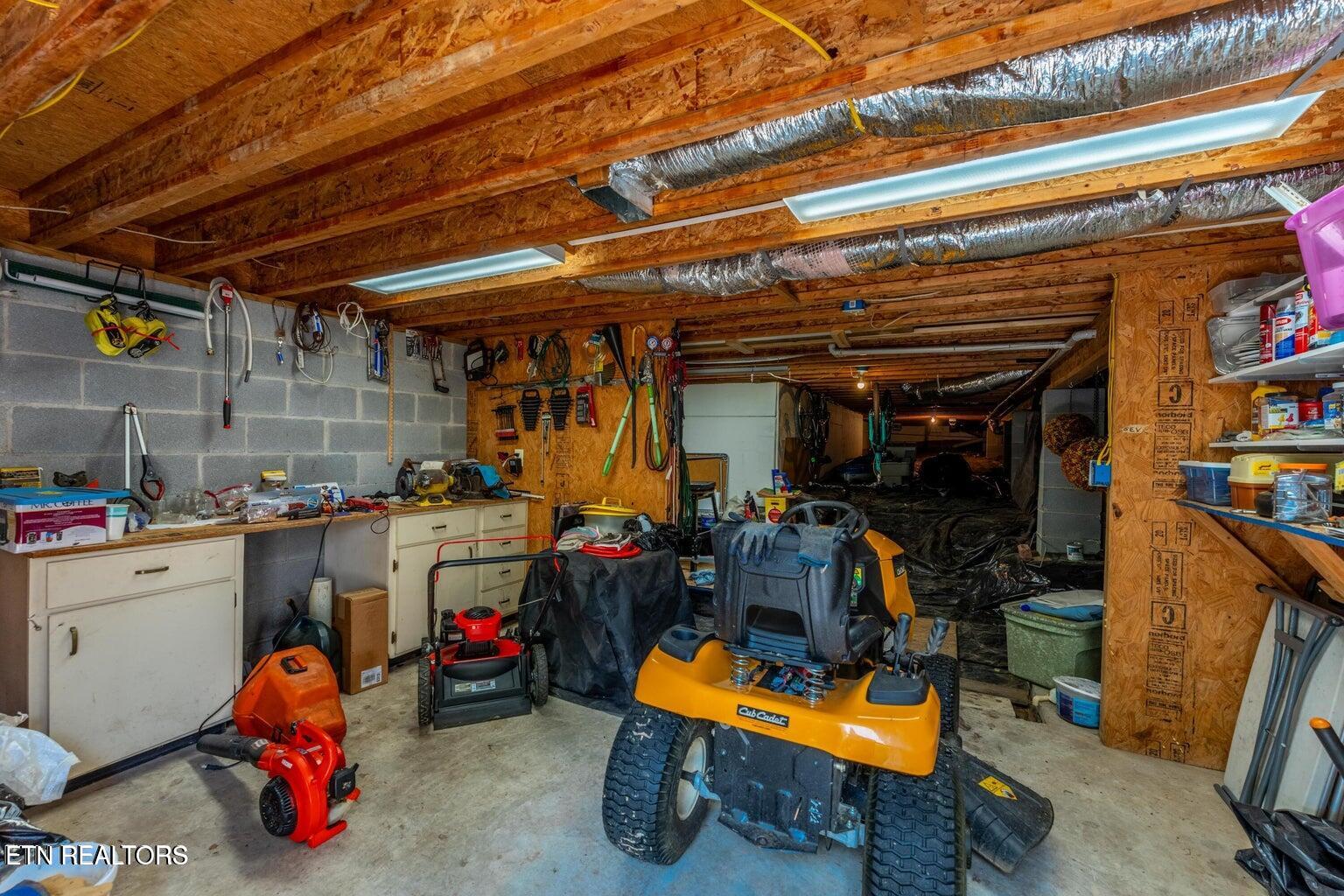 320 Iron Wood Circle Crossville TN 38571