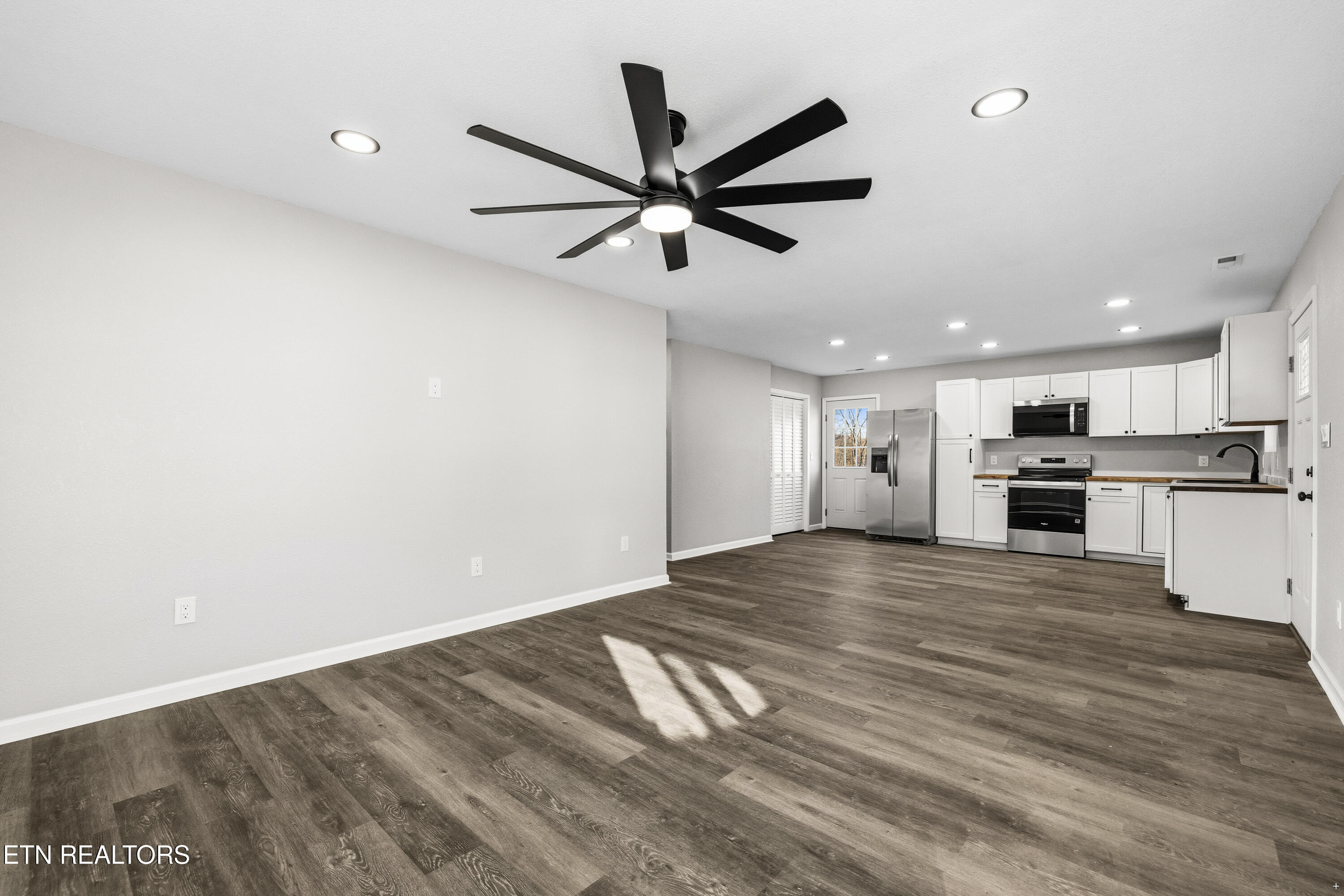 109 Bradys Way Harriman TN 37748