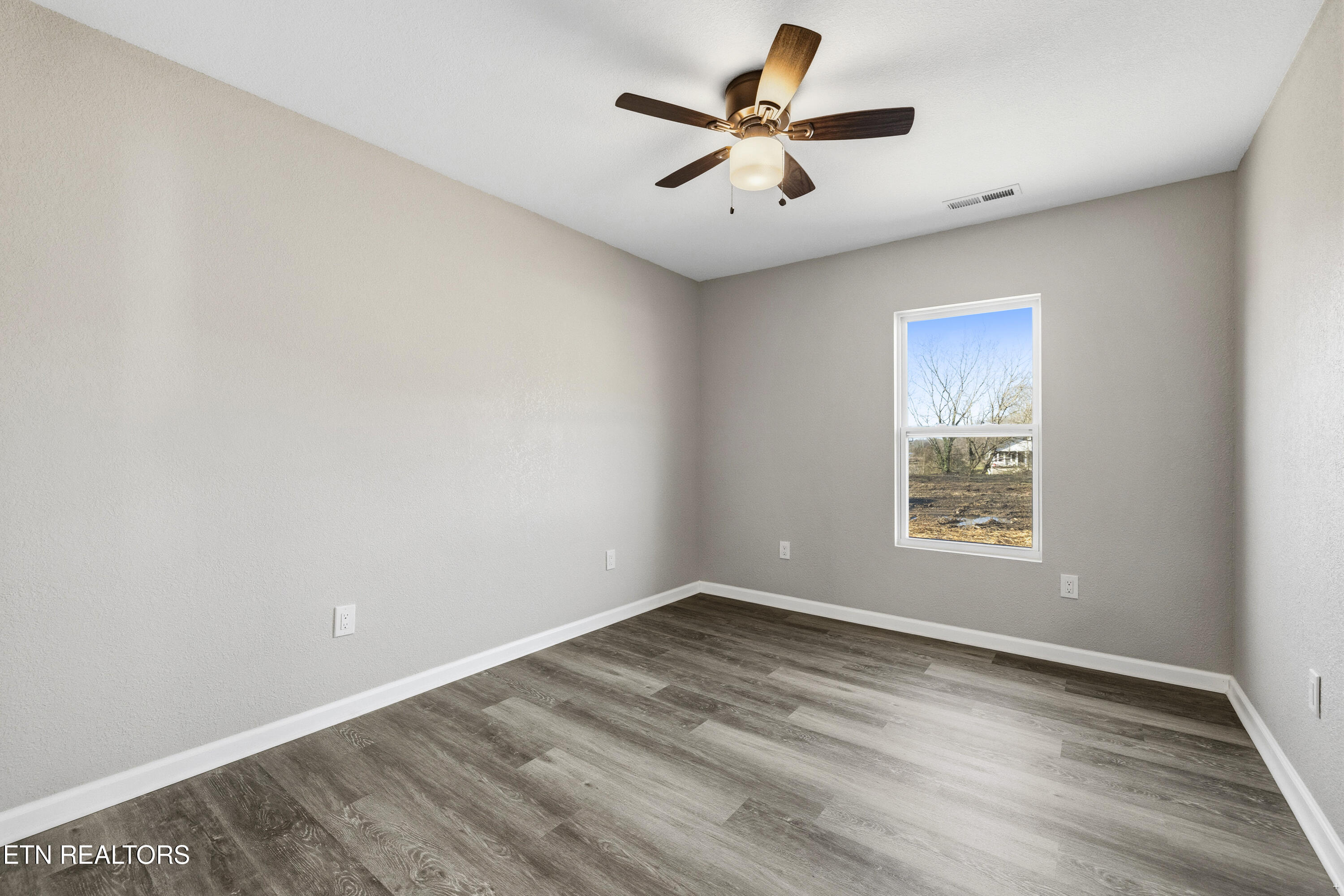 109 Bradys Way Harriman TN 37748