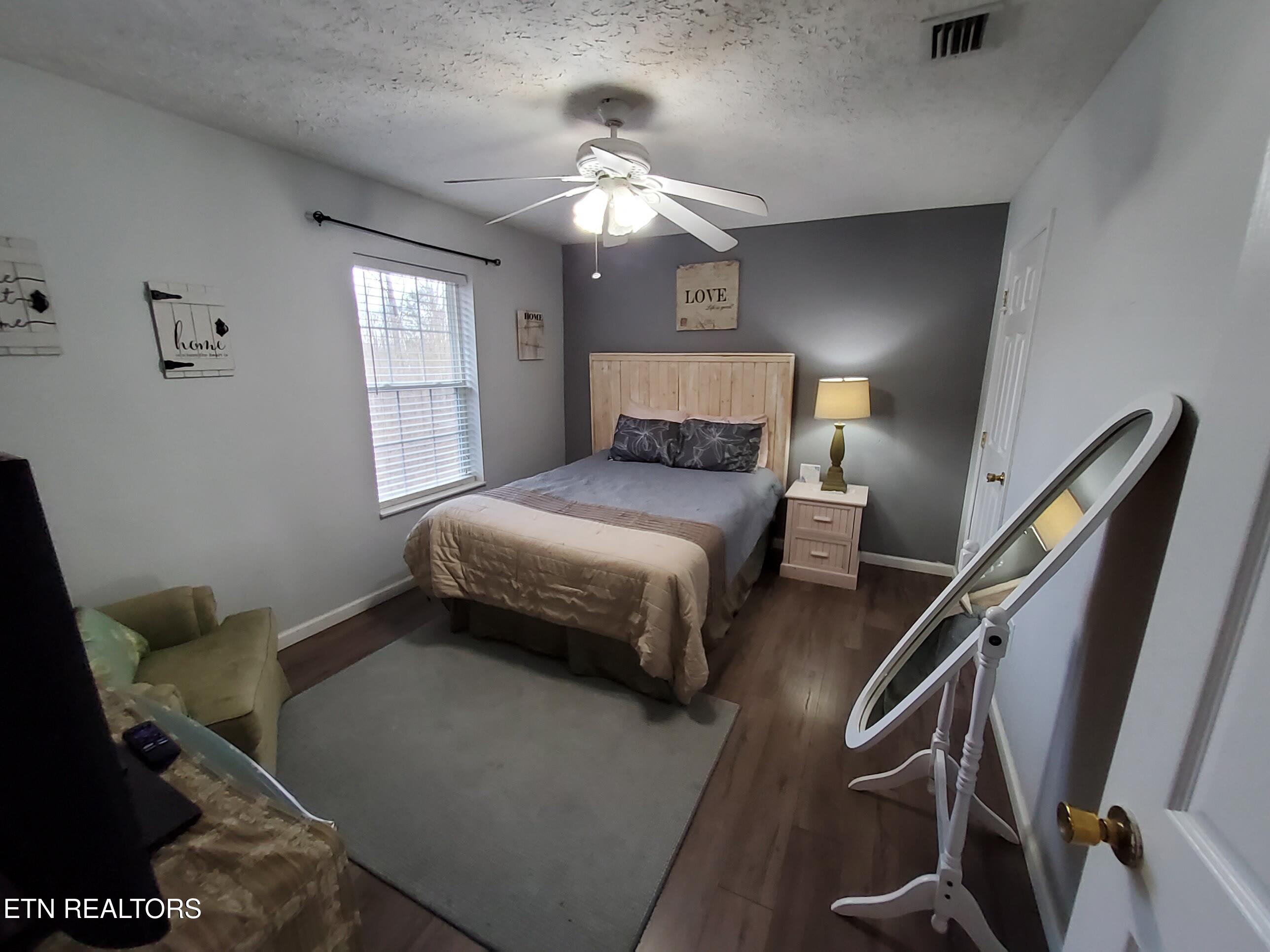 3843 Parkhurst Drive Kodak TN 37764