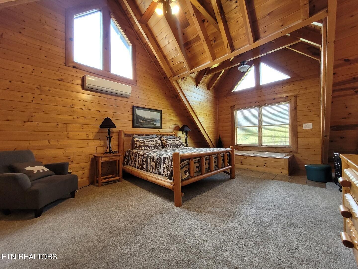 2060 Bear Haven Way Sevierville TN 37876