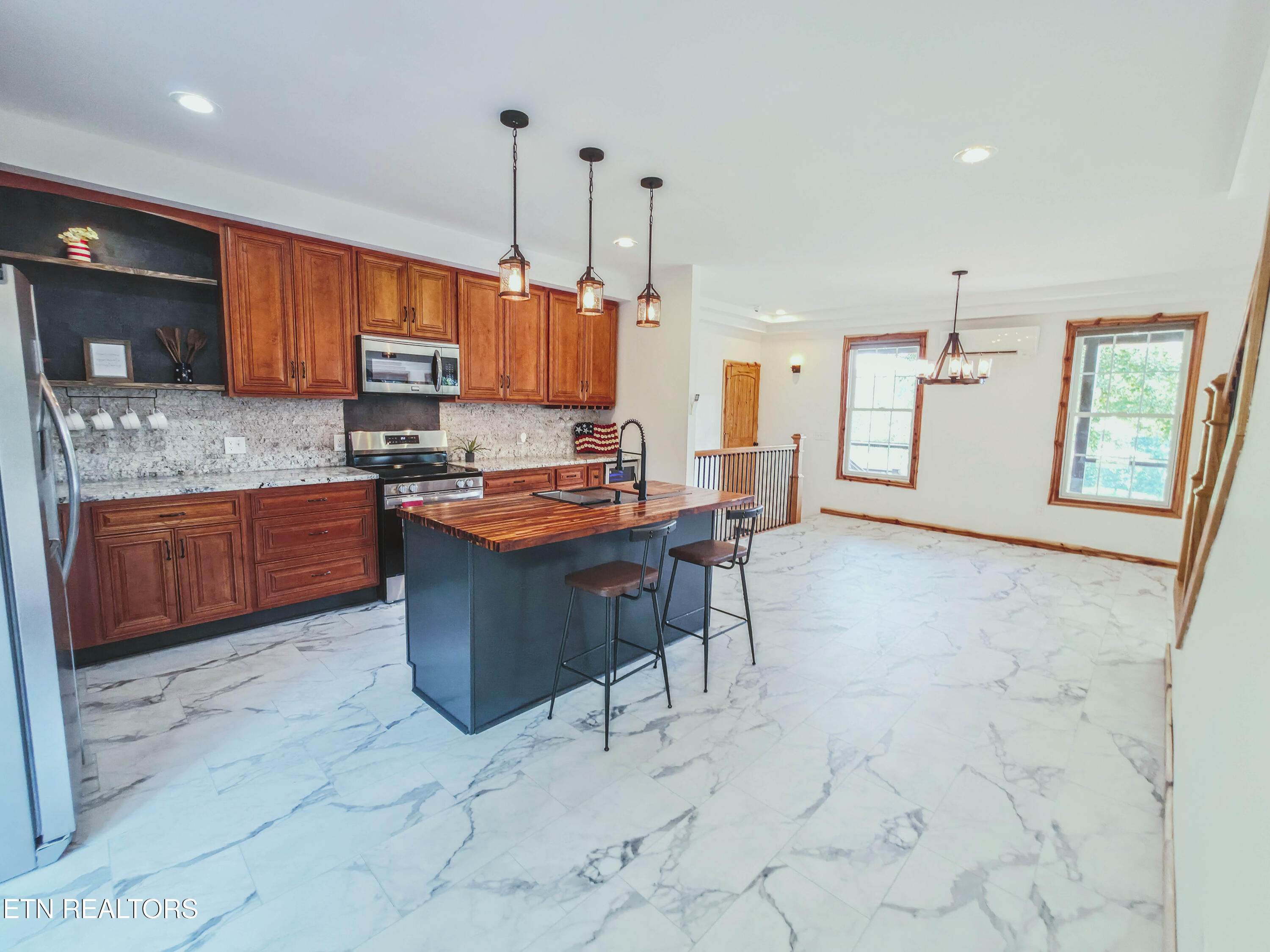 103 Pinnacle Pointe Way Sharps Chapel TN 37866