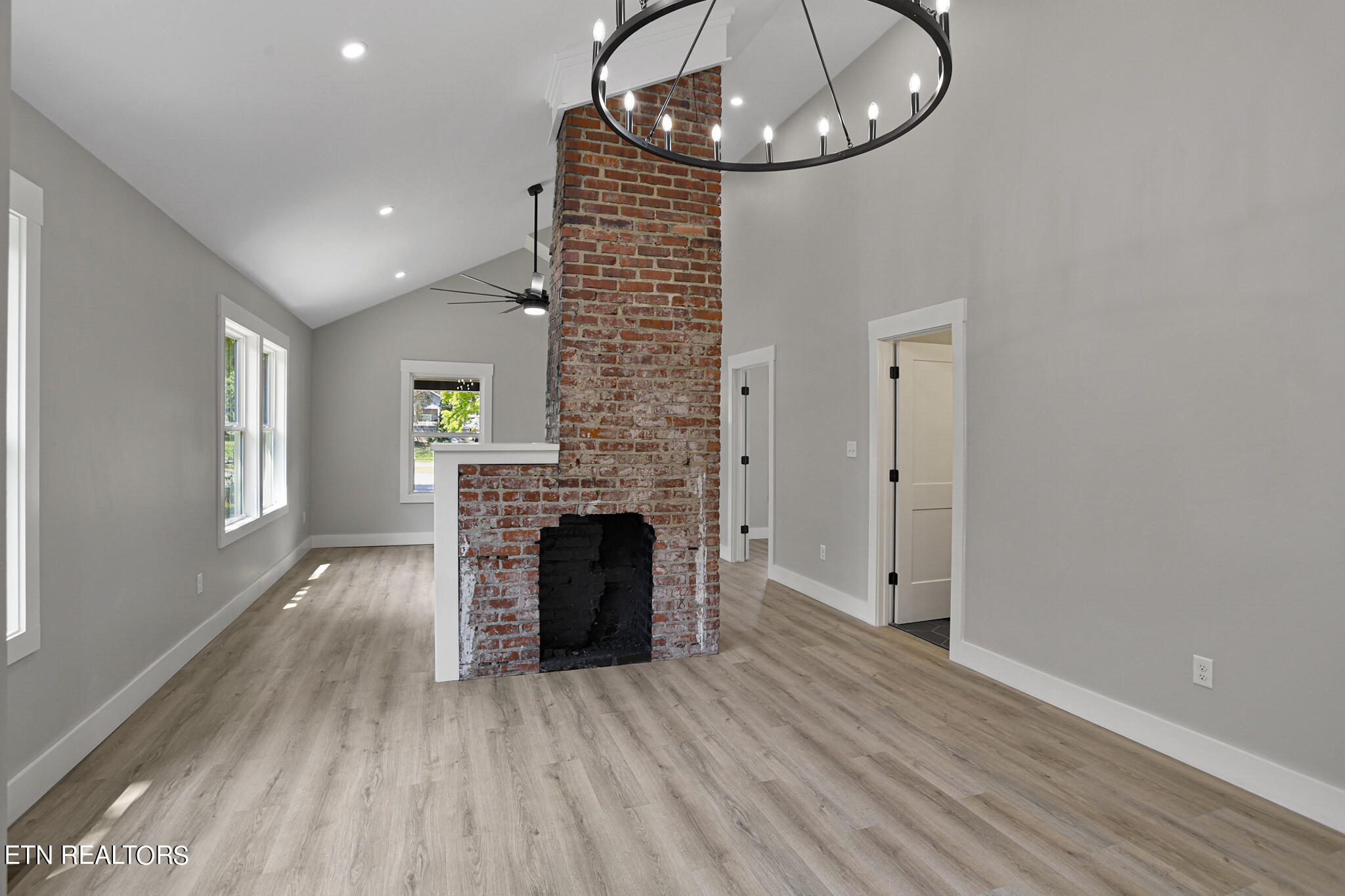 4002 Seahorn Avenue Knoxville TN 37914