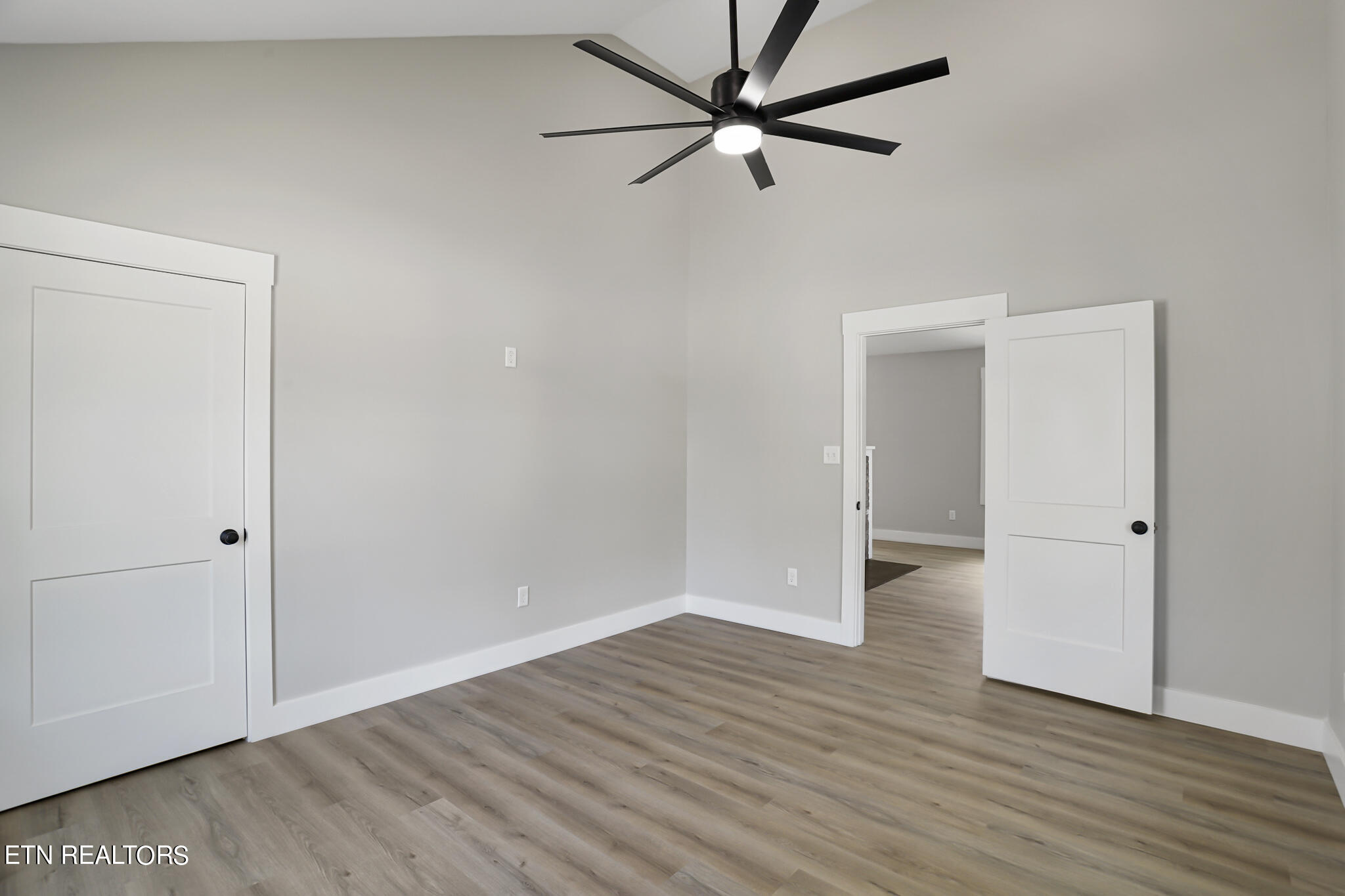 4002 Seahorn Avenue Knoxville TN 37914