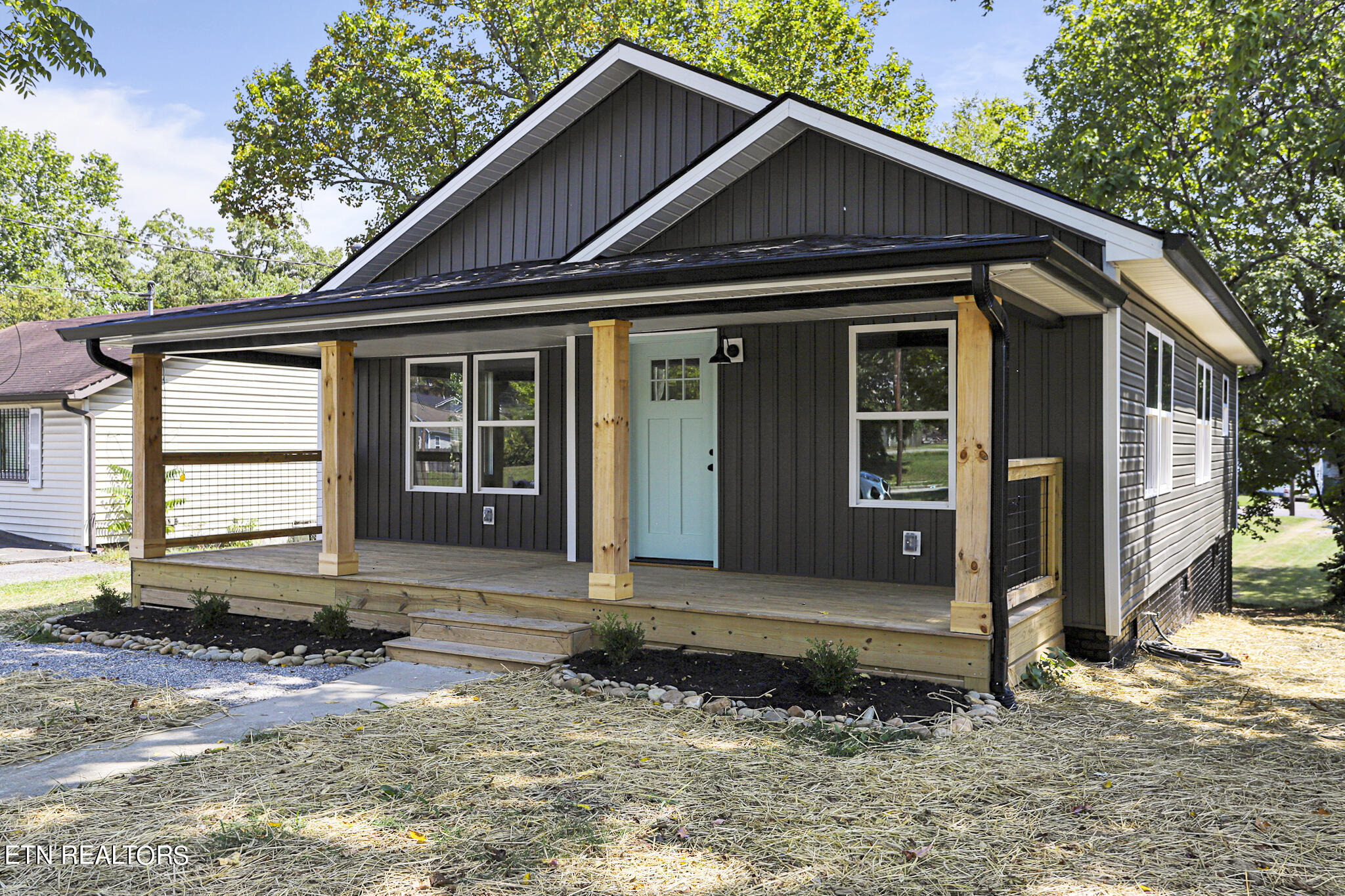 4002 Seahorn Avenue Knoxville TN 37914