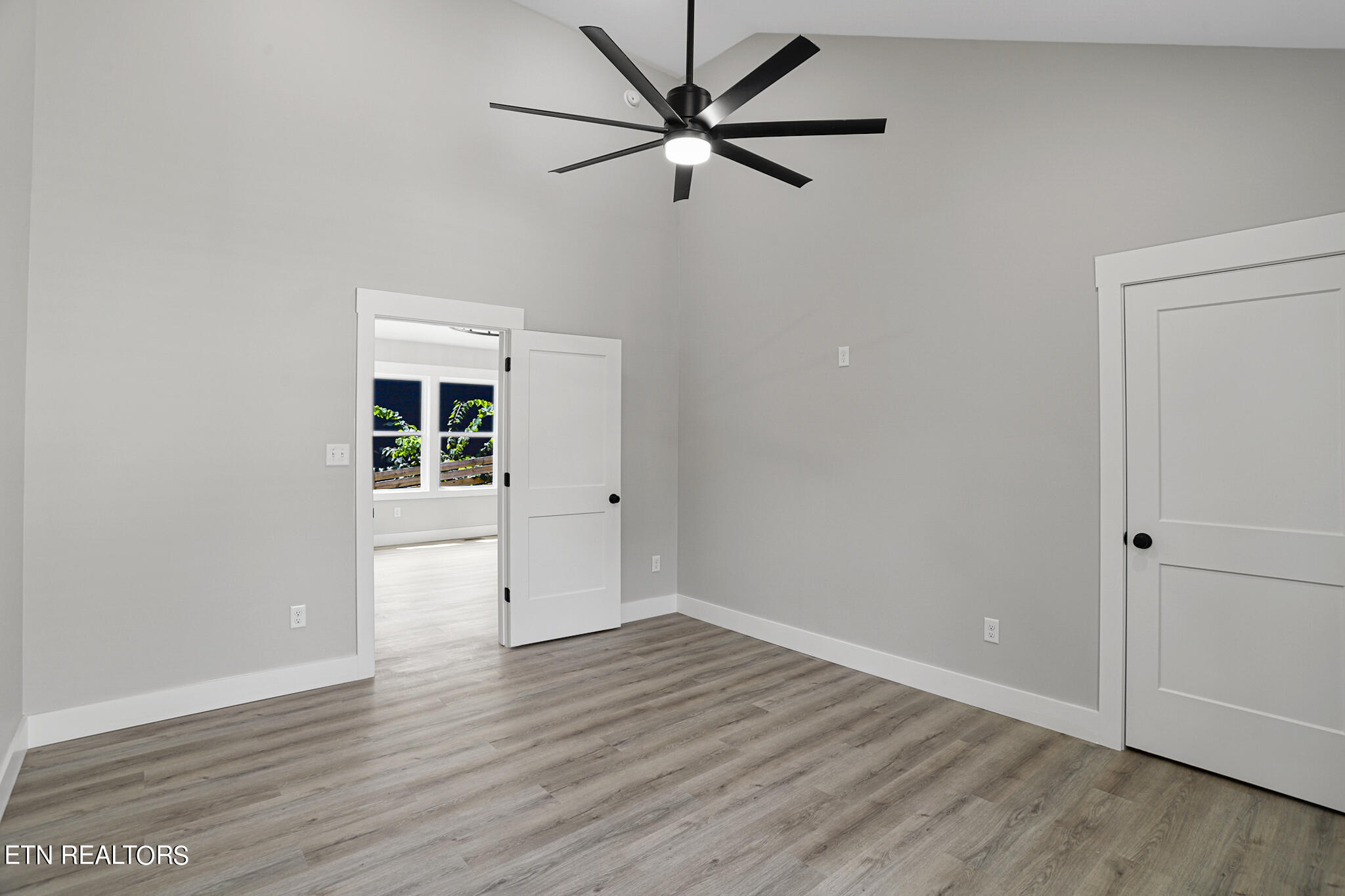 4002 Seahorn Avenue Knoxville TN 37914