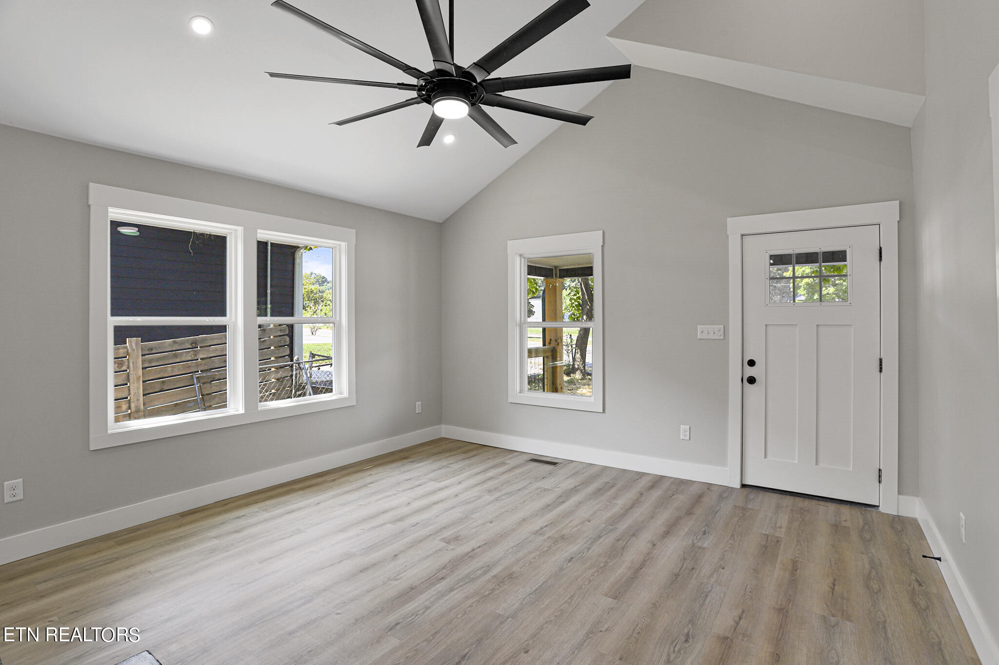 4002 Seahorn Avenue Knoxville TN 37914