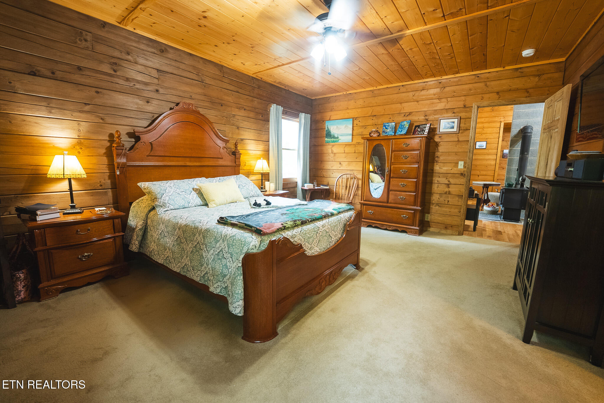 2733 Rackum Road Thorn Hill TN 37881