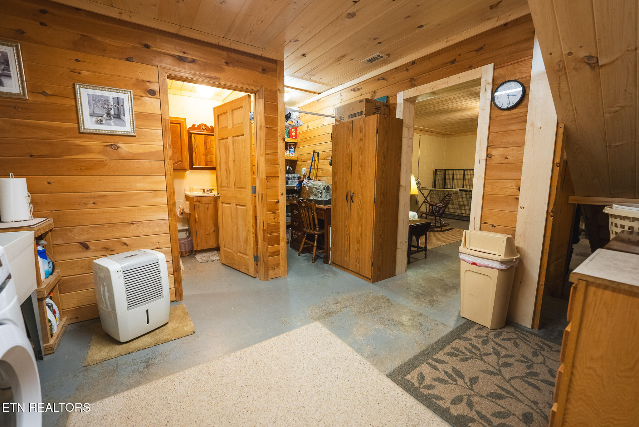 2733 Rackum Road Thorn Hill TN 37881