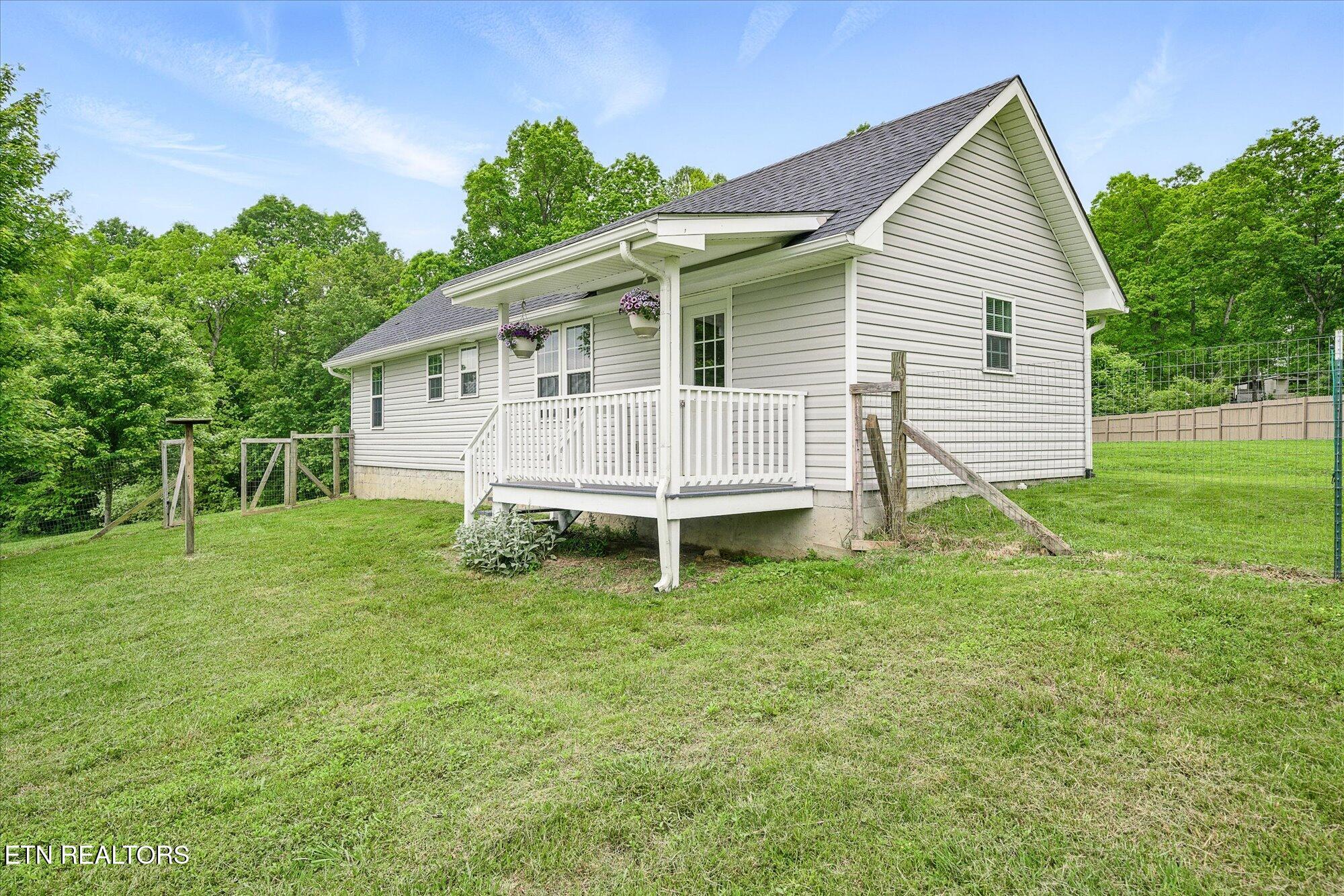 1447 Dykes Road Crossville TN 38571