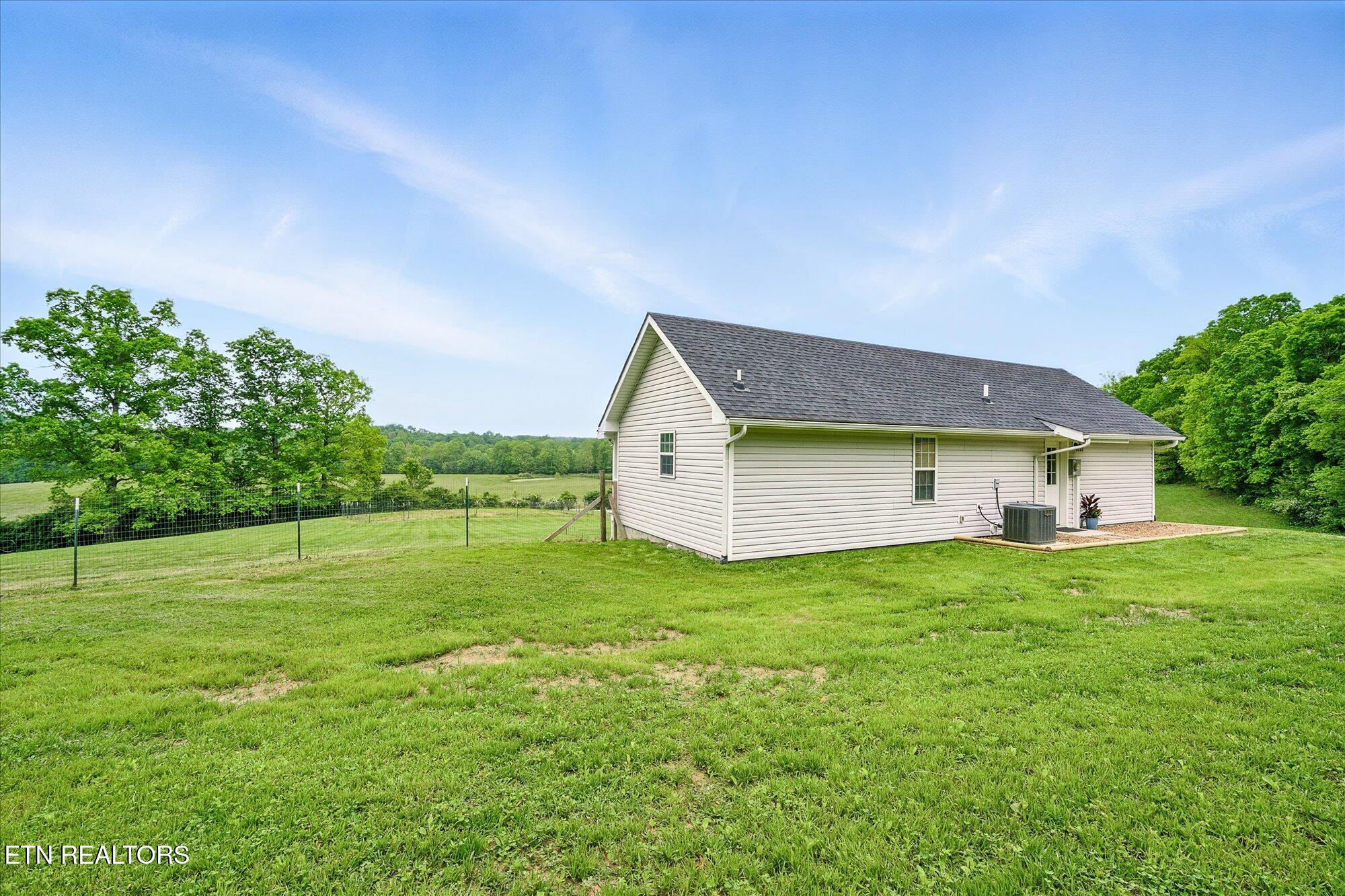 1447 Dykes Road Crossville TN 38571