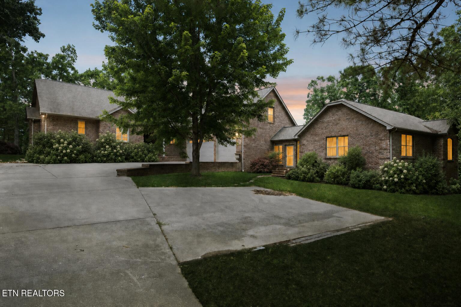 54 Fairway Court Crossville TN 38571