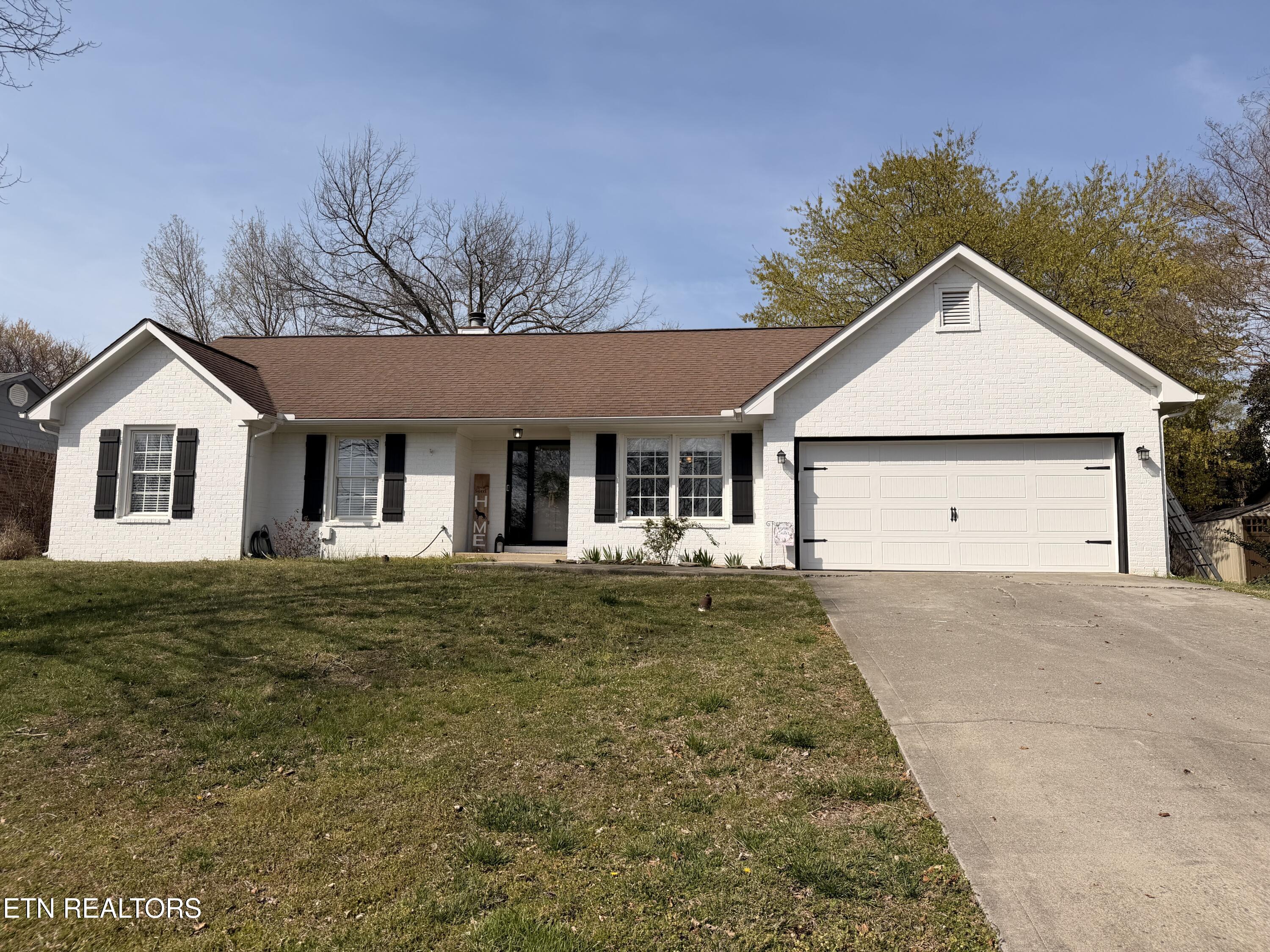 1521 Clear Brook Drive Knoxville TN 37922